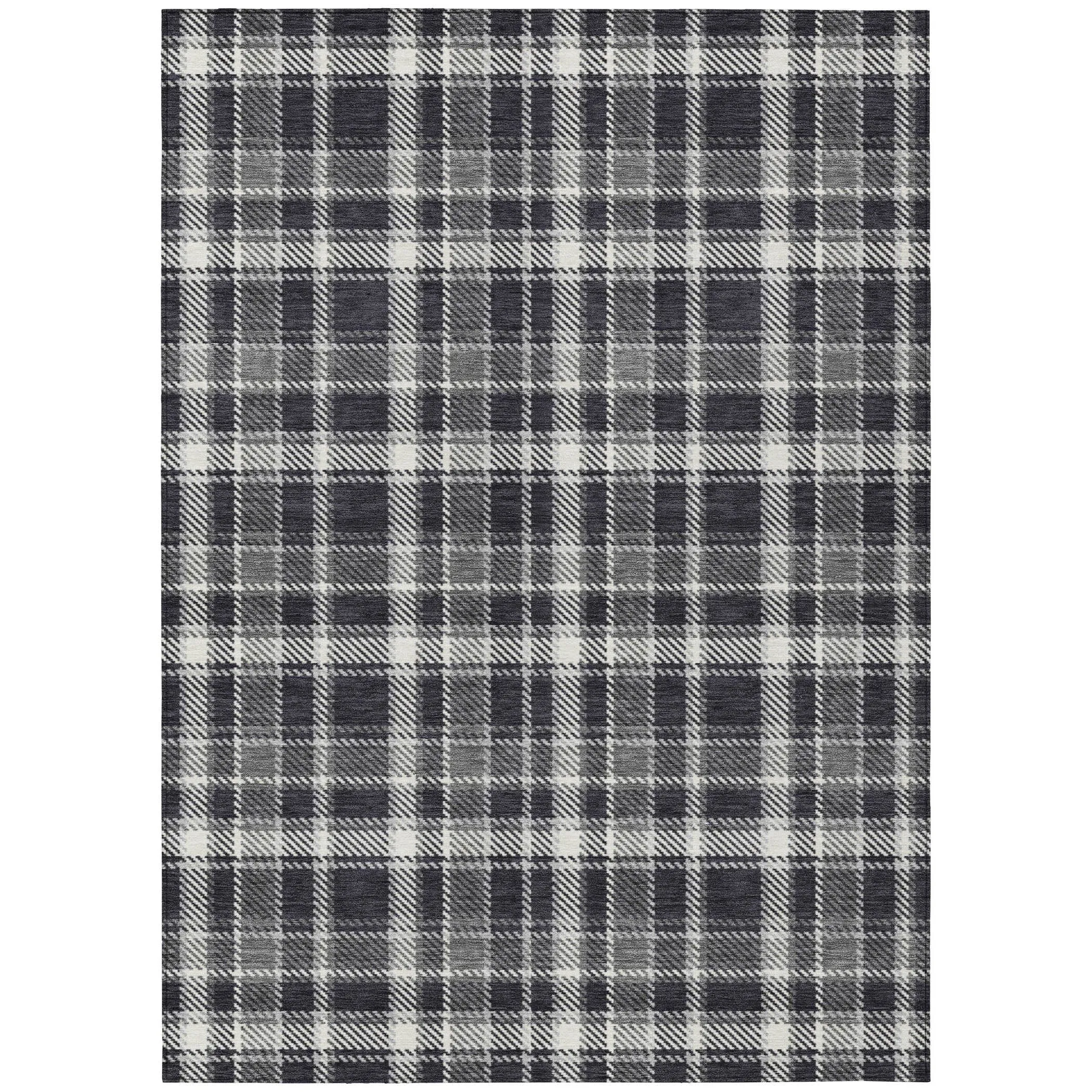 Machine Washable Indoor/ Outdoor Traditional Plaid Chantille Rug