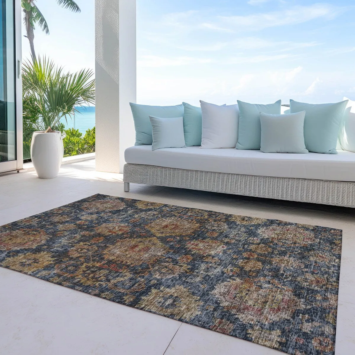 Machine Washable Indoor/ Outdoor Vintage Persian Chantille Rug