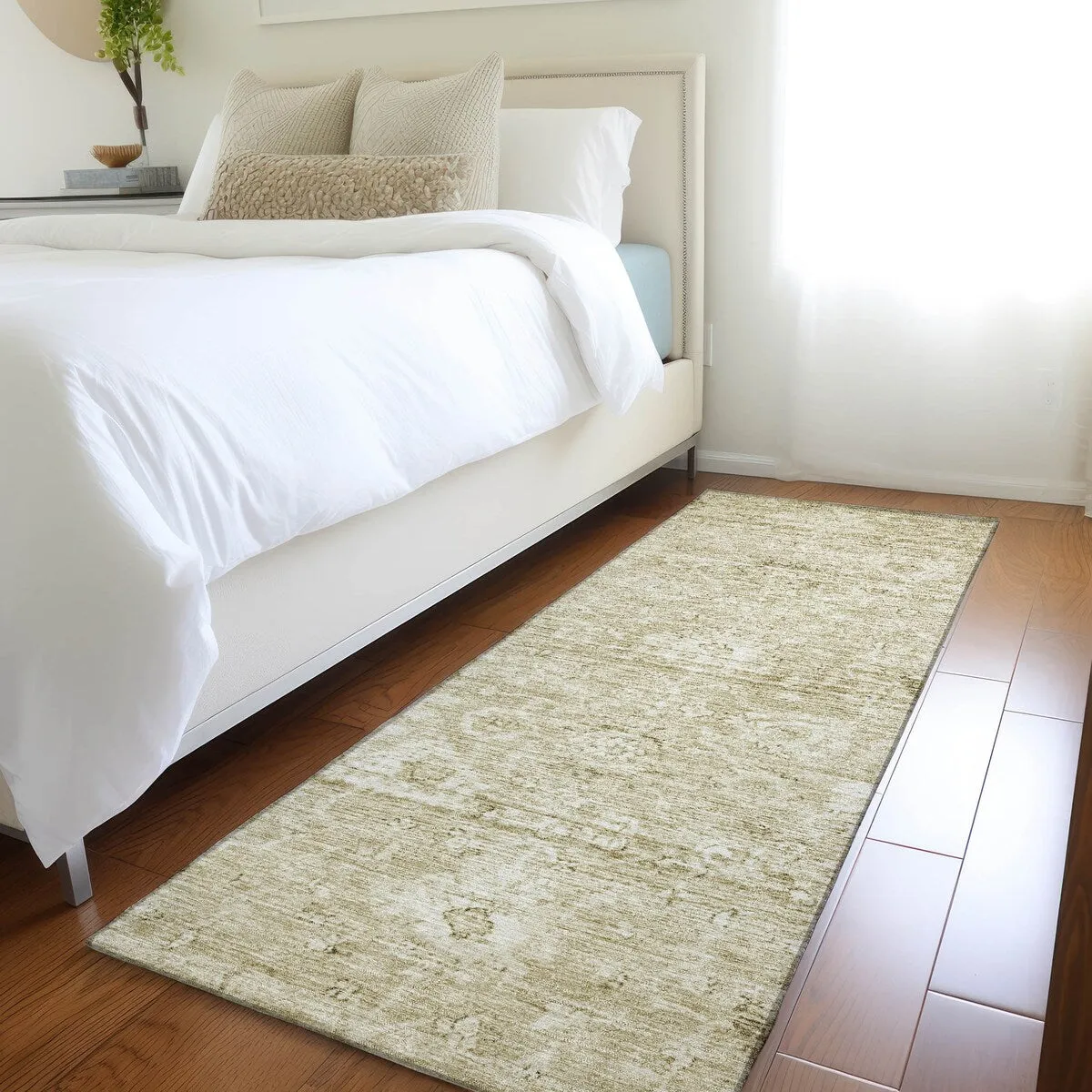 Machine Washable Indoor/ Outdoor Vintage Traditional Chantille Rug