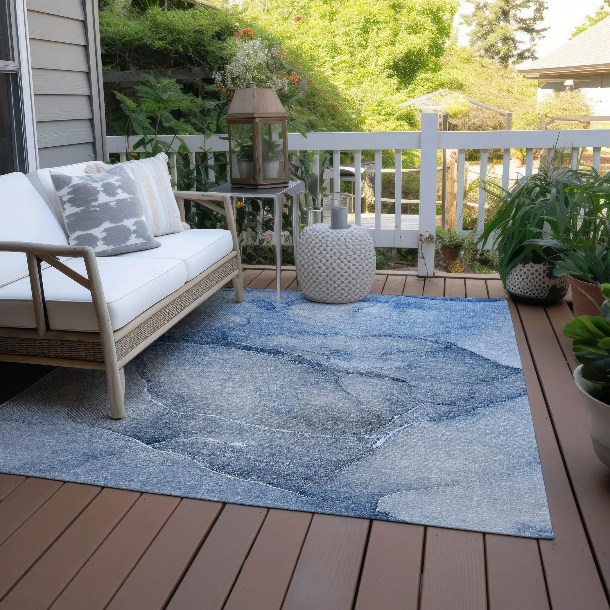 Machine Washable Indoor/ Outdoor Watercolor Chantille Rug