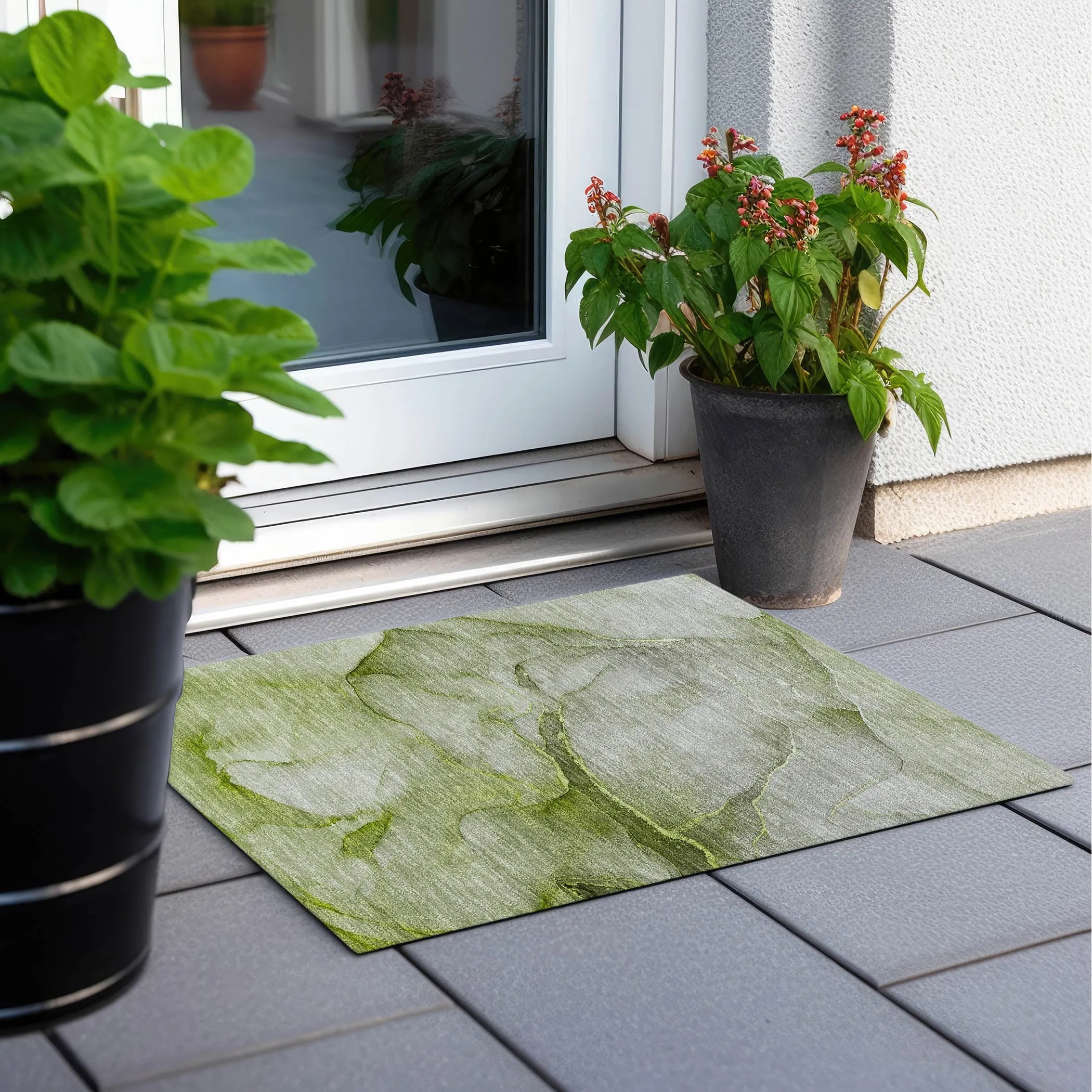 Machine Washable Indoor/ Outdoor Watercolor Chantille Rug