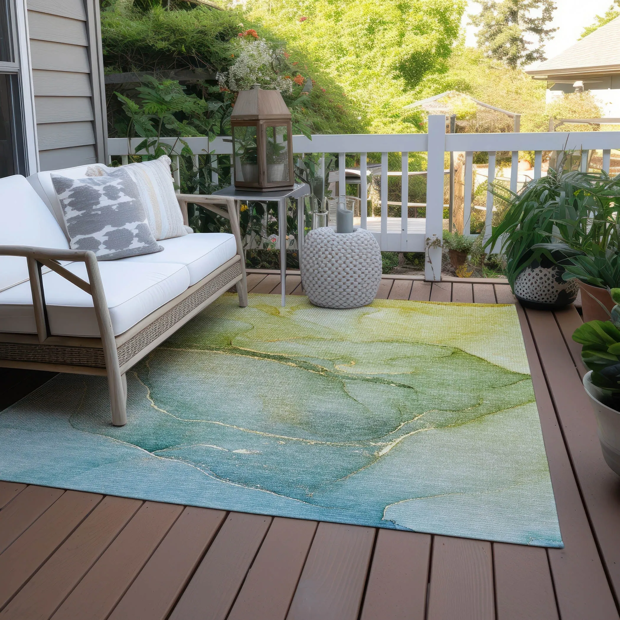 Machine Washable Indoor/ Outdoor Watercolor Chantille Rug