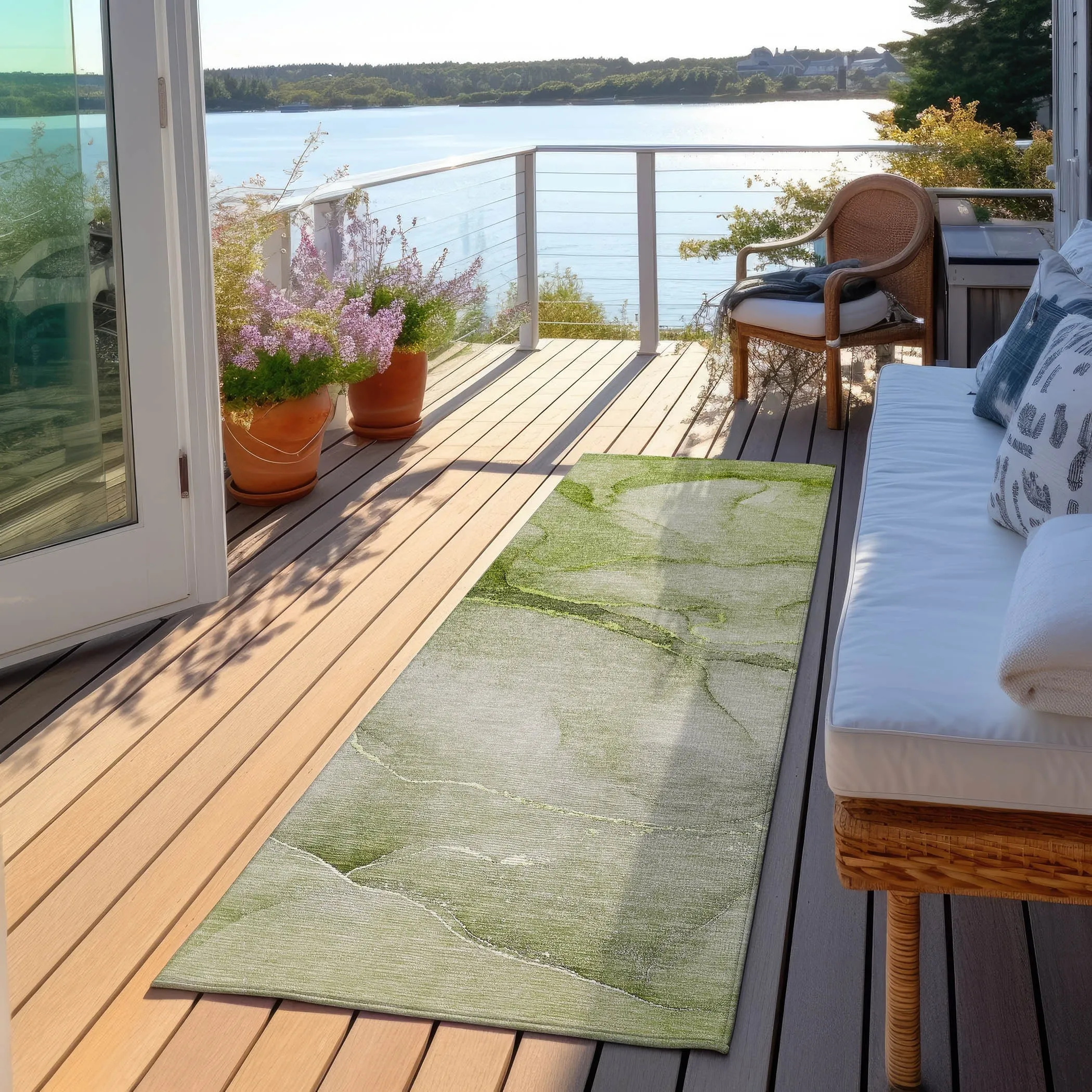 Machine Washable Indoor/ Outdoor Watercolor Chantille Rug