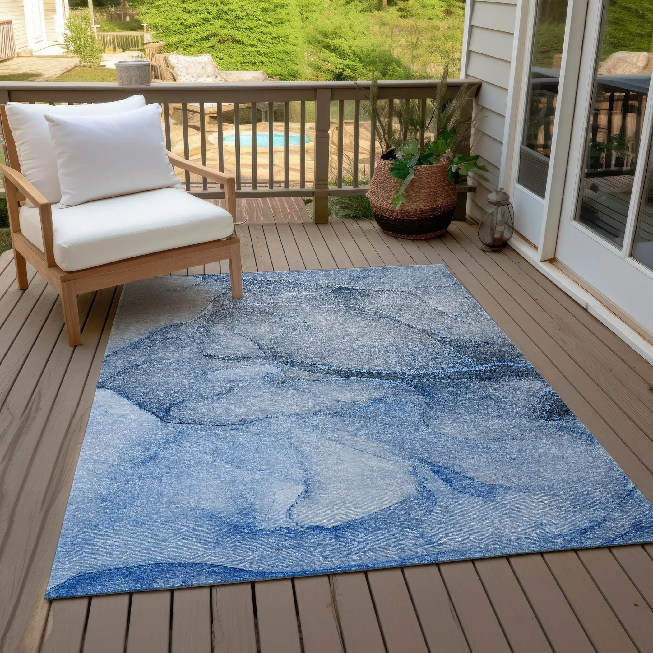 Machine Washable Indoor/ Outdoor Watercolor Chantille Rug