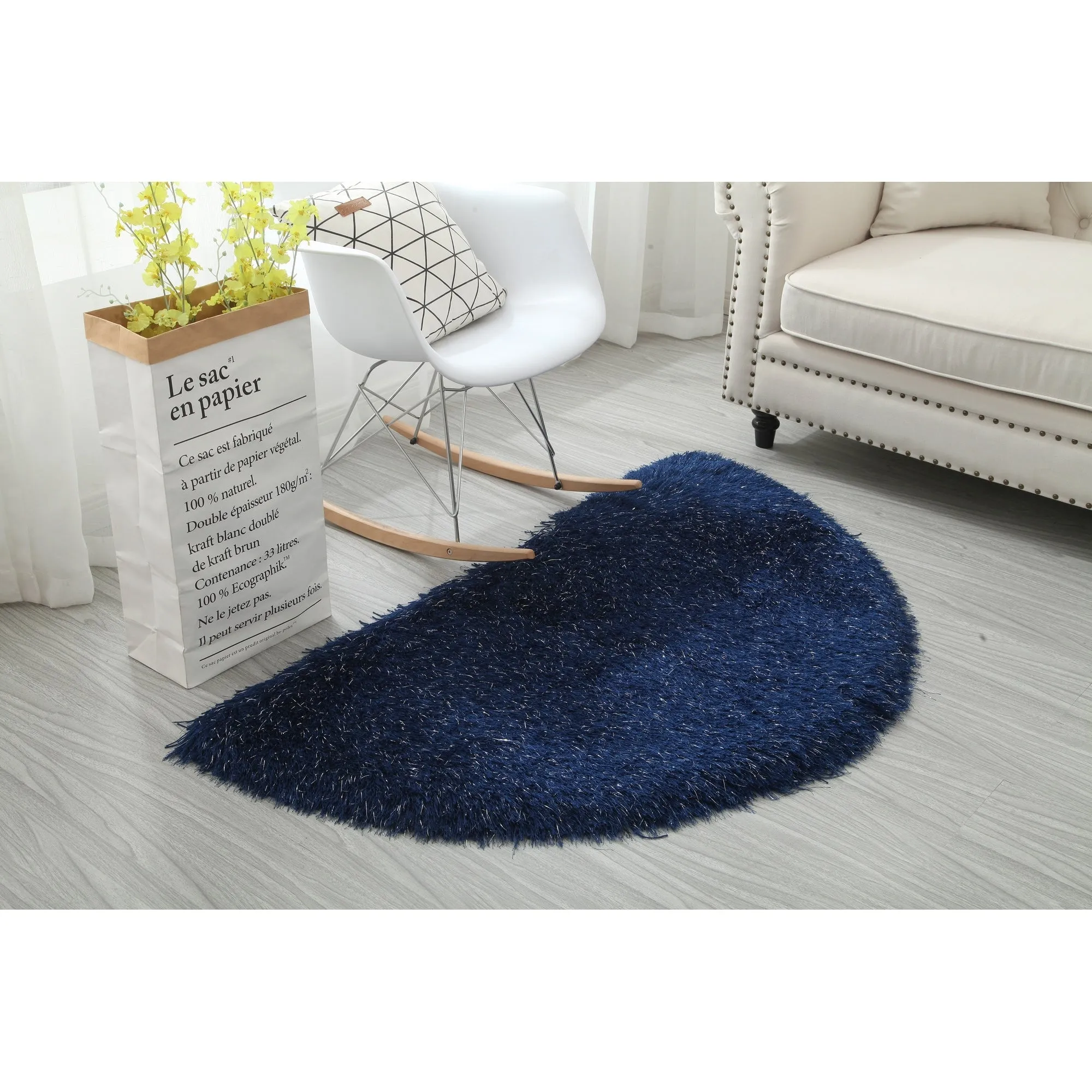 Manhattan Polyester Half Moon Area Rug. 2.5' x 4.5' - 2'5'' X 4'5''