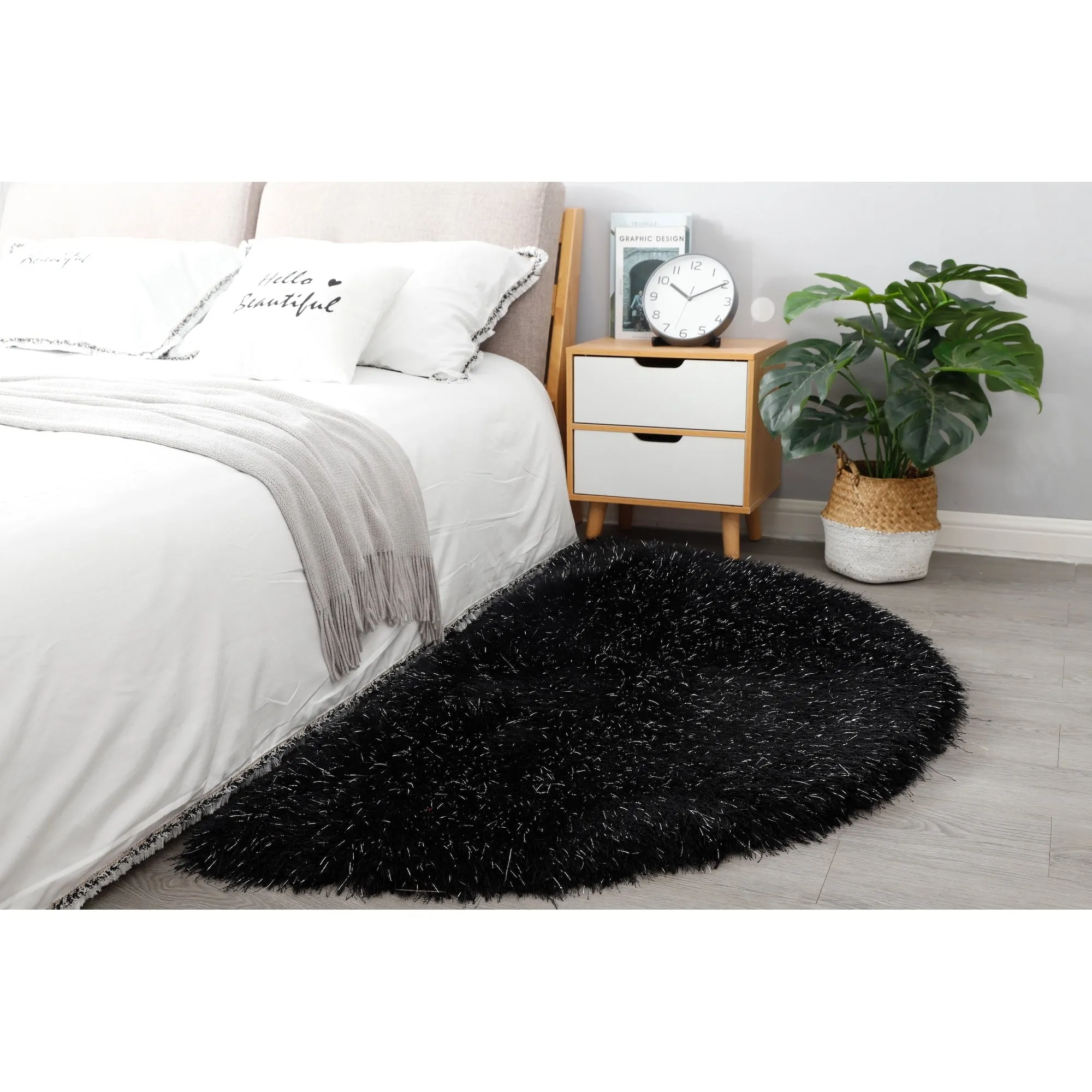 Manhattan Polyester Half Moon Area Rug. 2.5' x 4.5' - 2'5'' X 4'5''