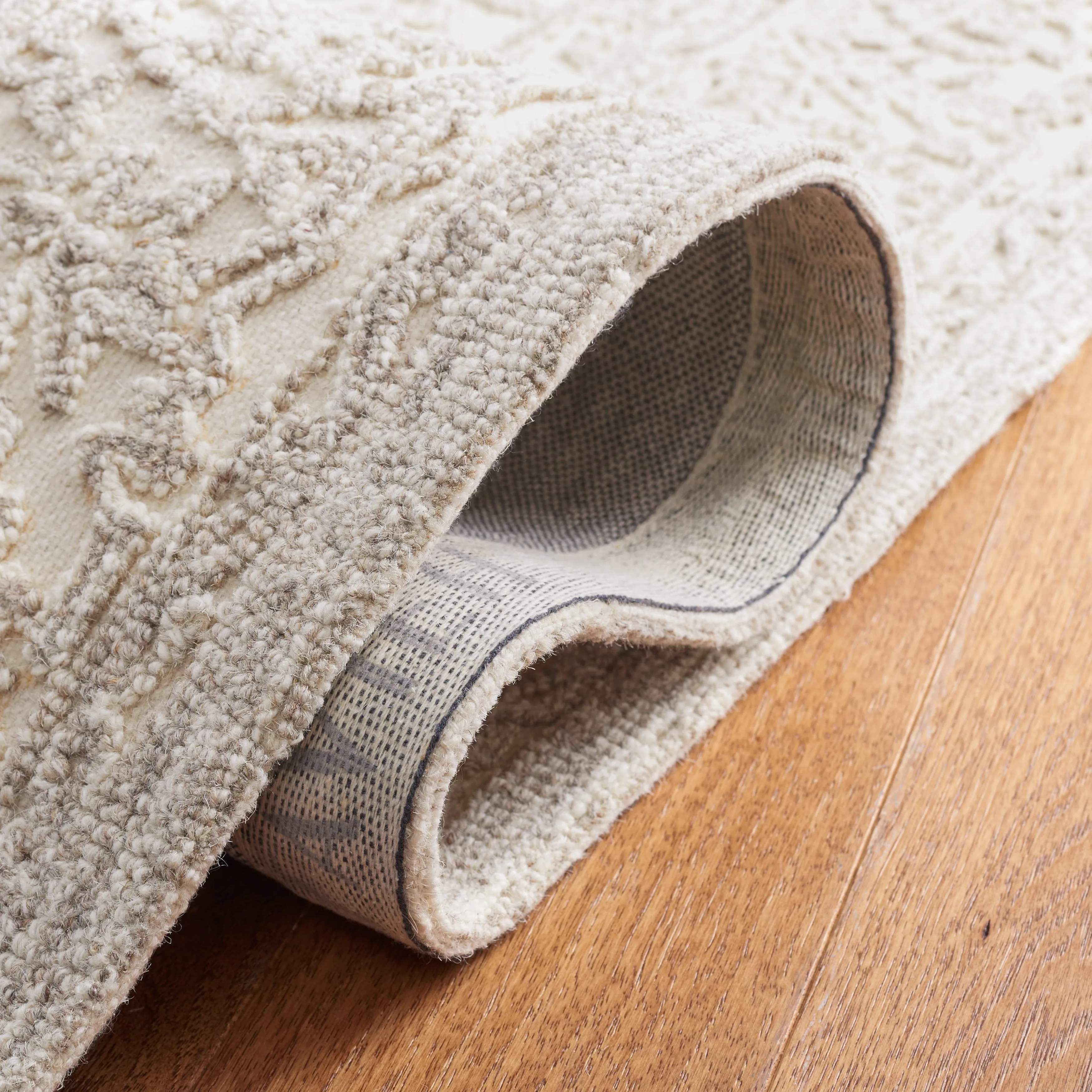 Martha Stewart by SAFAVIEH Handmade Gieze Wool Rug
