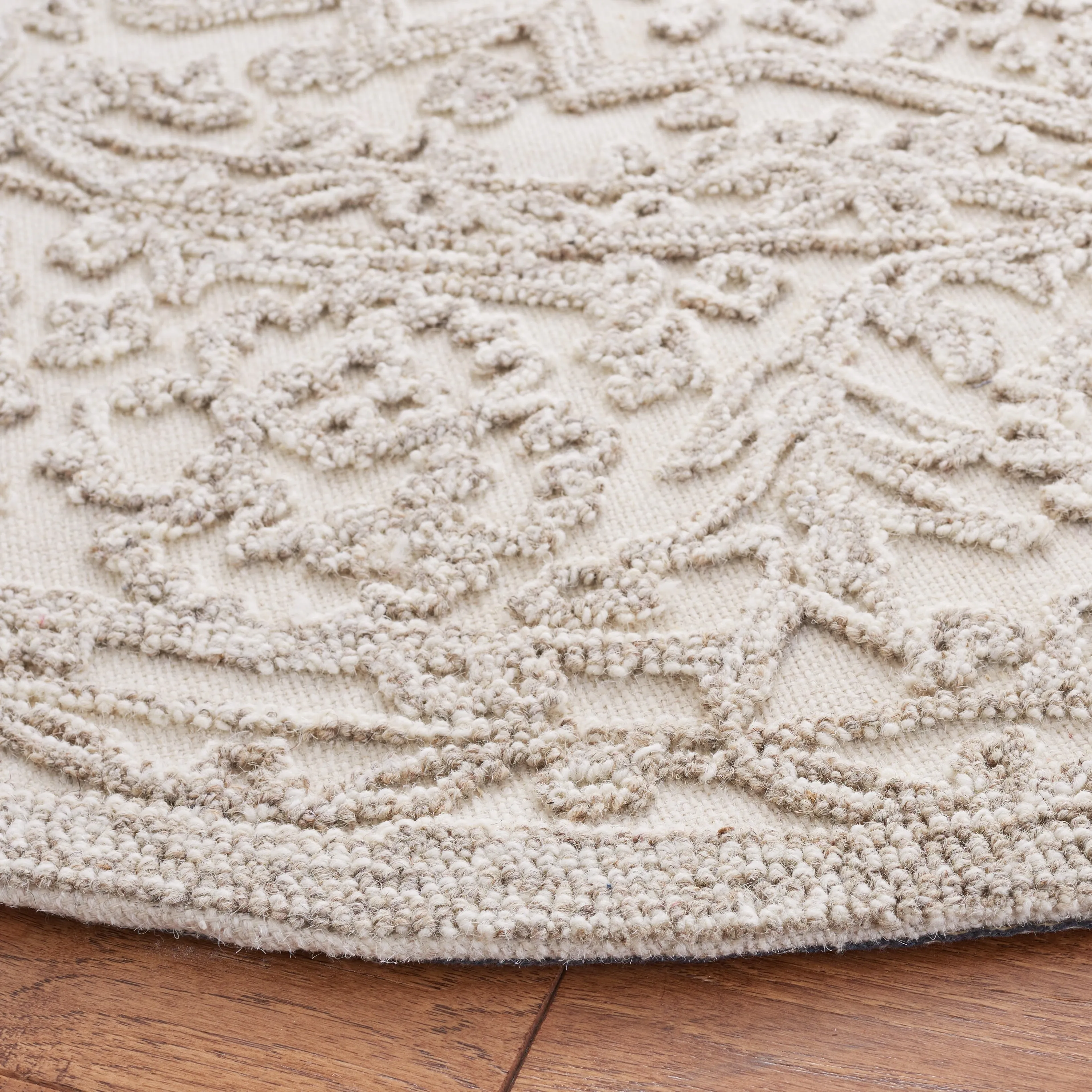 Martha Stewart by SAFAVIEH Handmade Gieze Wool Rug