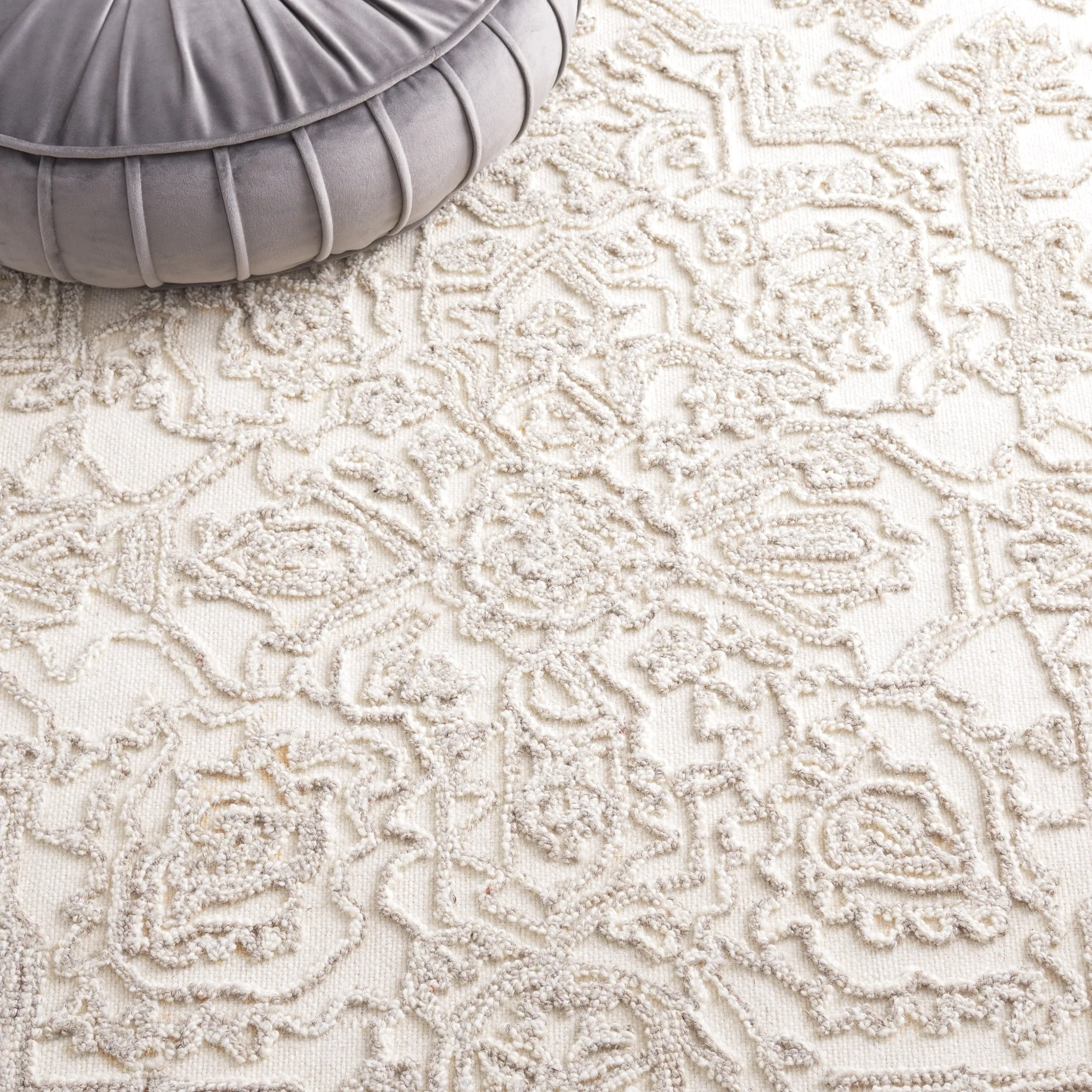 Martha Stewart by SAFAVIEH Handmade Gieze Wool Rug