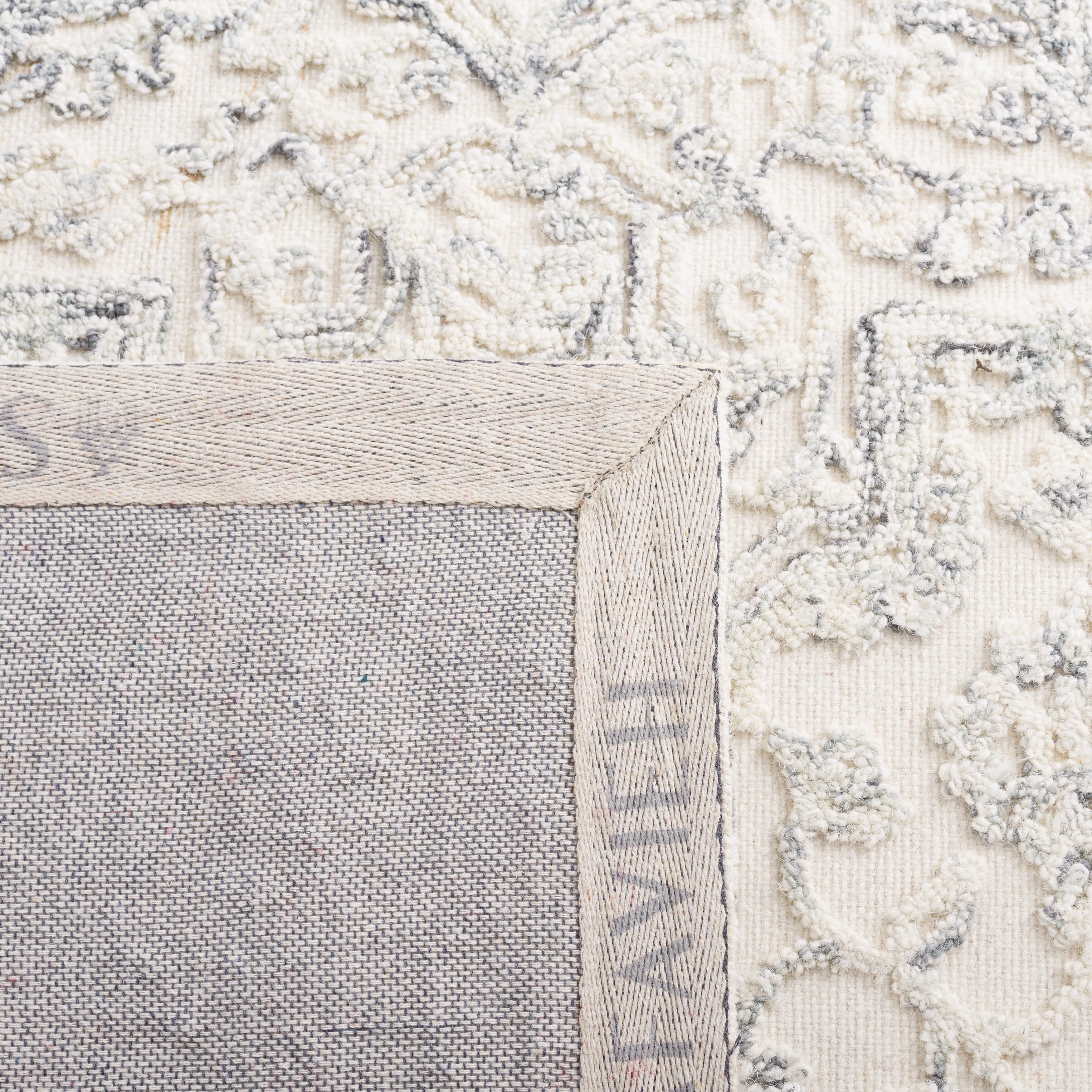 Martha Stewart by SAFAVIEH Handmade Gieze Wool Rug