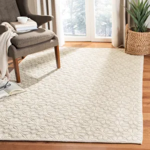 Martha Stewart by SAFAVIEH. Handmade Micheline Wool Rug