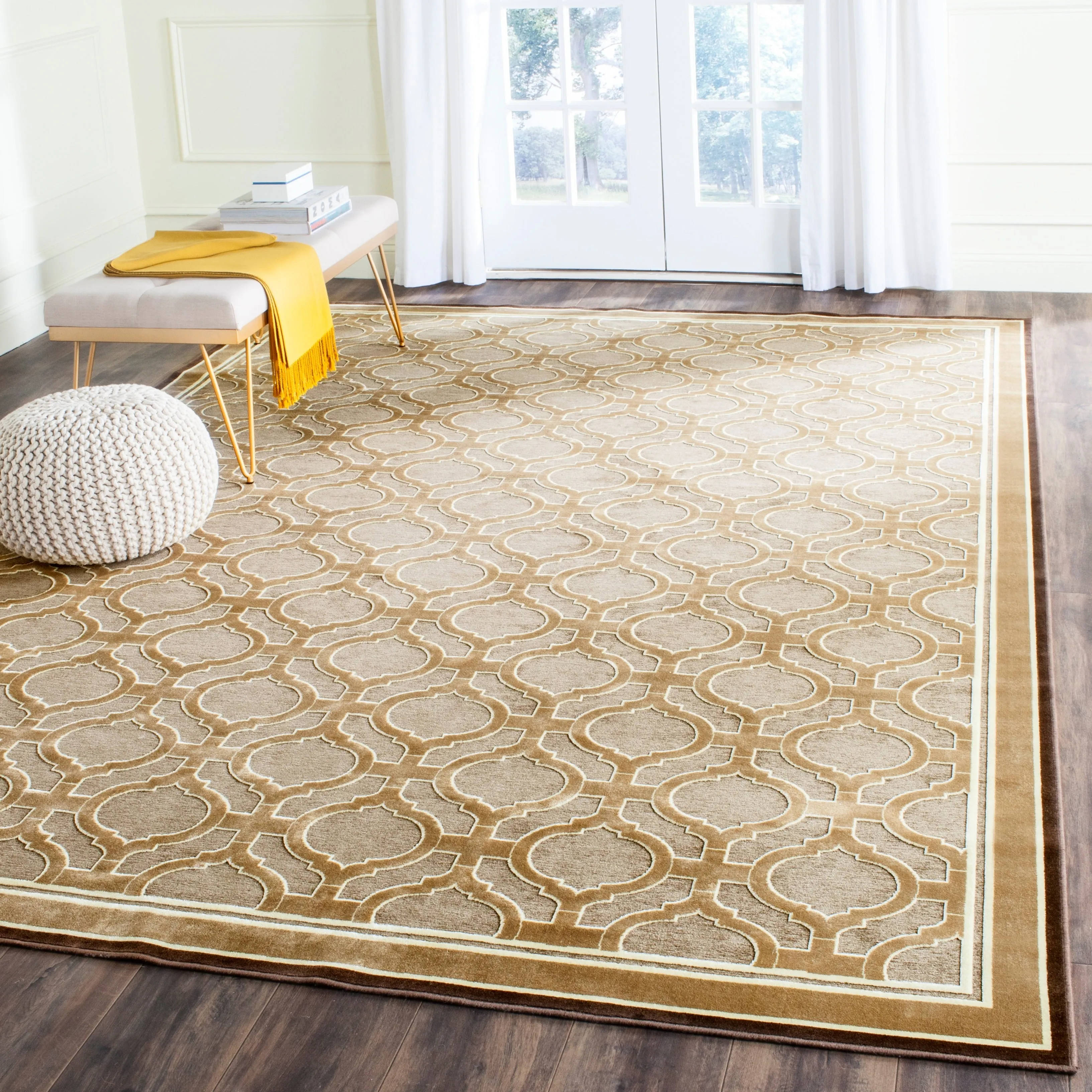 Martha Stewart by SAFAVIEH Handmade Takiko Viscose Rug