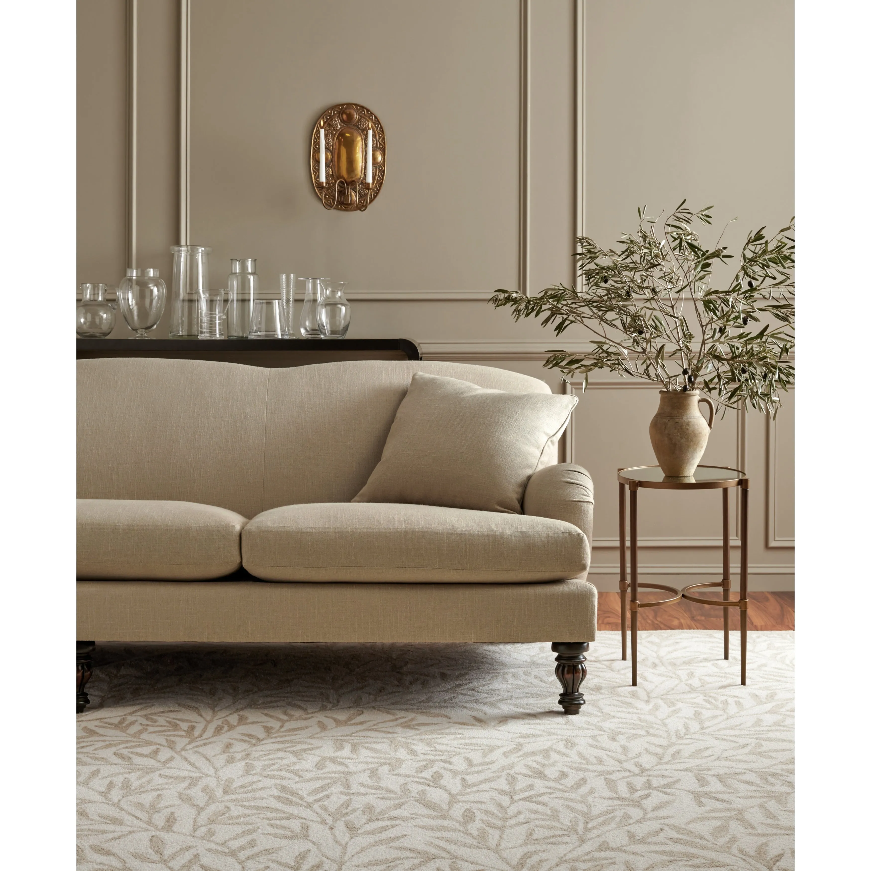 Martha Stewart Handmade Gjurga Contemporary Wool Rug.