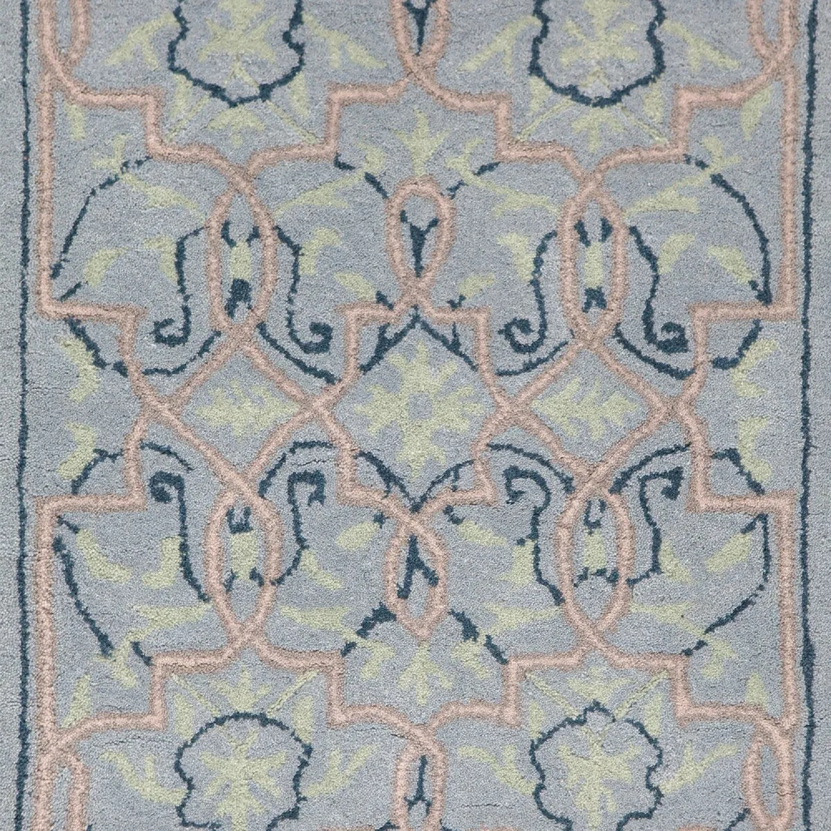 Minuteman International 44 L Rectangle Multicolored Wool Indoor Hearth Rug w/Turkish Tabriz Pattern - 3'6