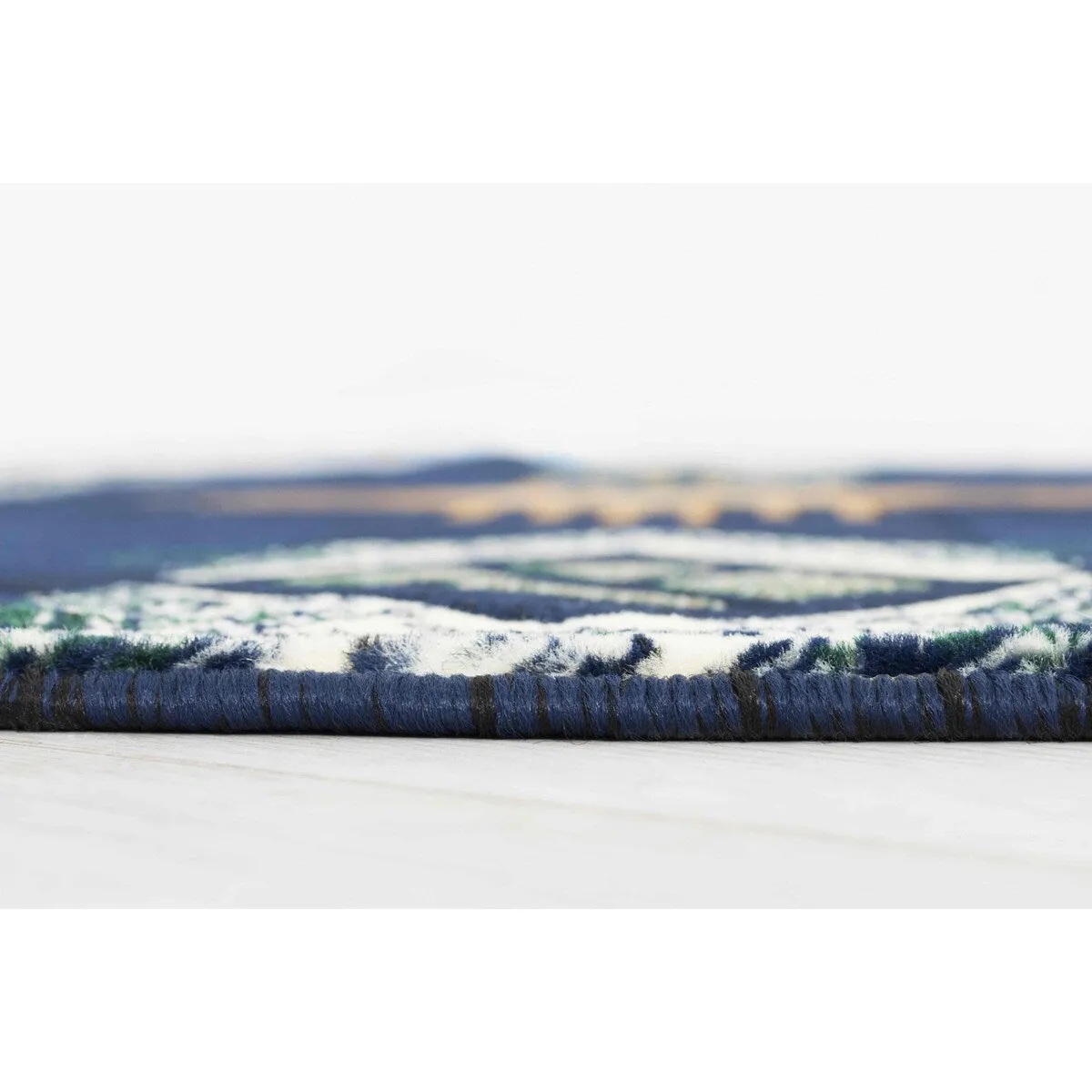 Modern Contemporary Southwestern/Native American Style Area Rug - Stylish Decor for Any Space