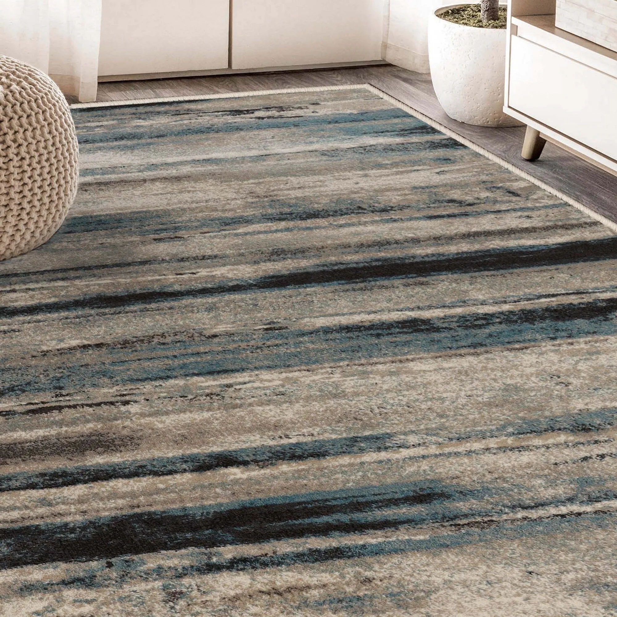 Modern Lines Abstract Striped Indoor Runner or Area Rug by Superior
