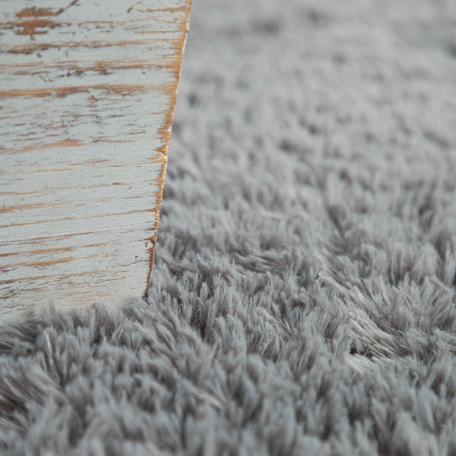 Modern Shag Rug Soft & Fluffy In Solid Colors