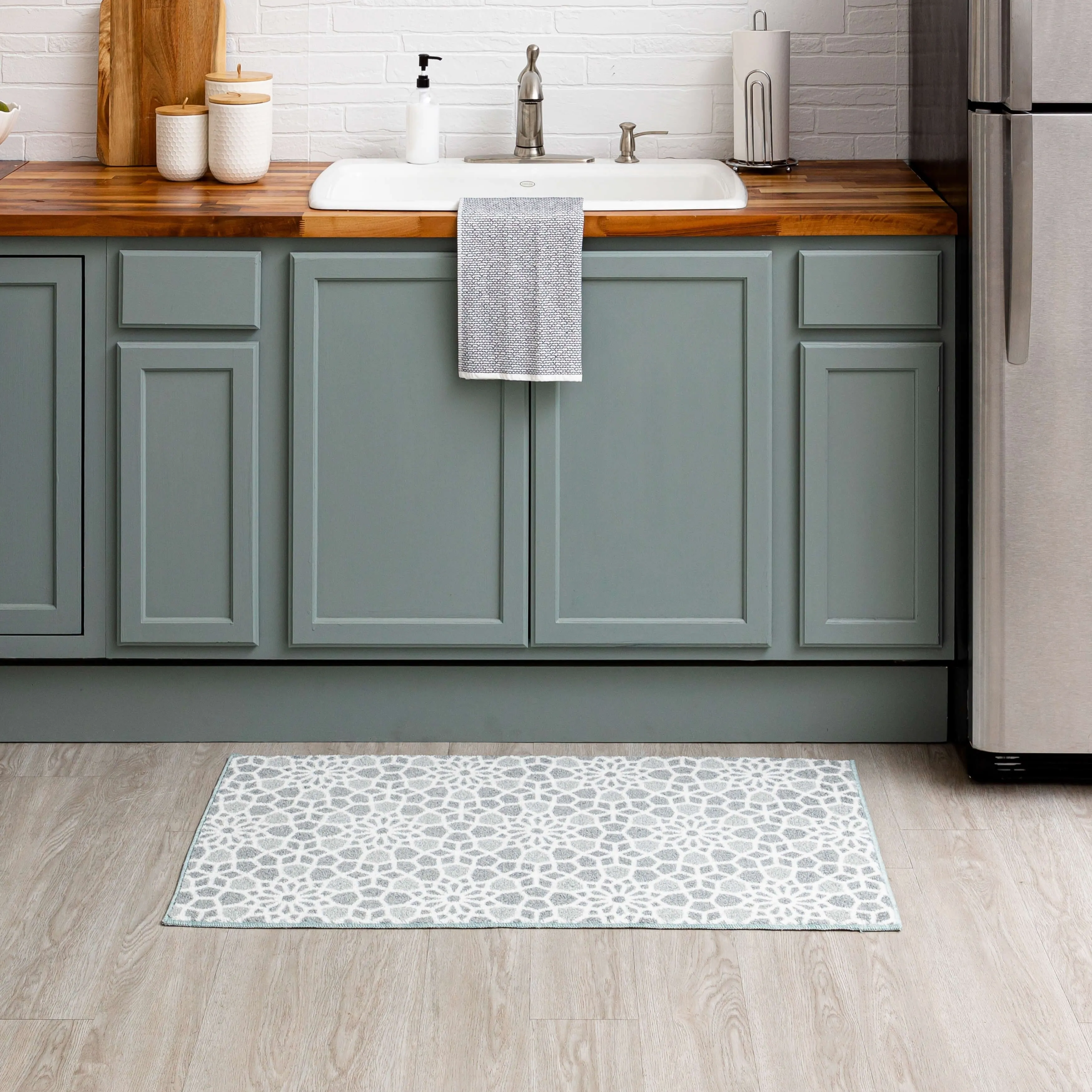 Mohawk Home Mosaic Tile Kitchen Mat