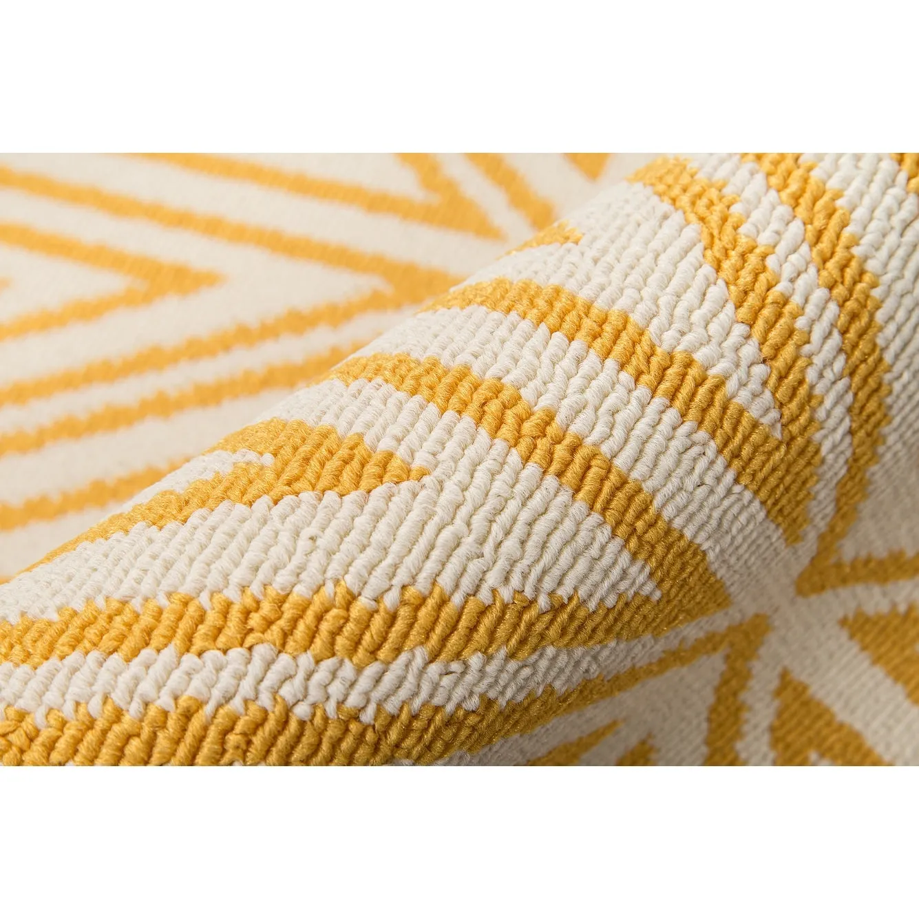 Momeni Baja Diamonds Indoor Outdoor Rug