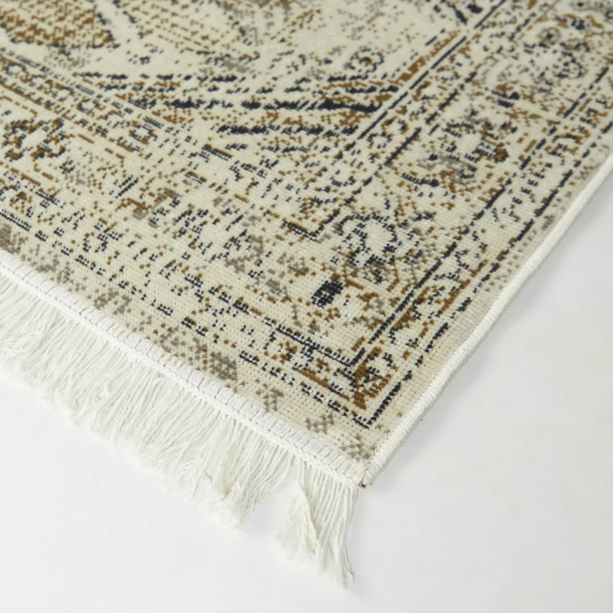 Mona Vintage Medallion Recycled Area Rug