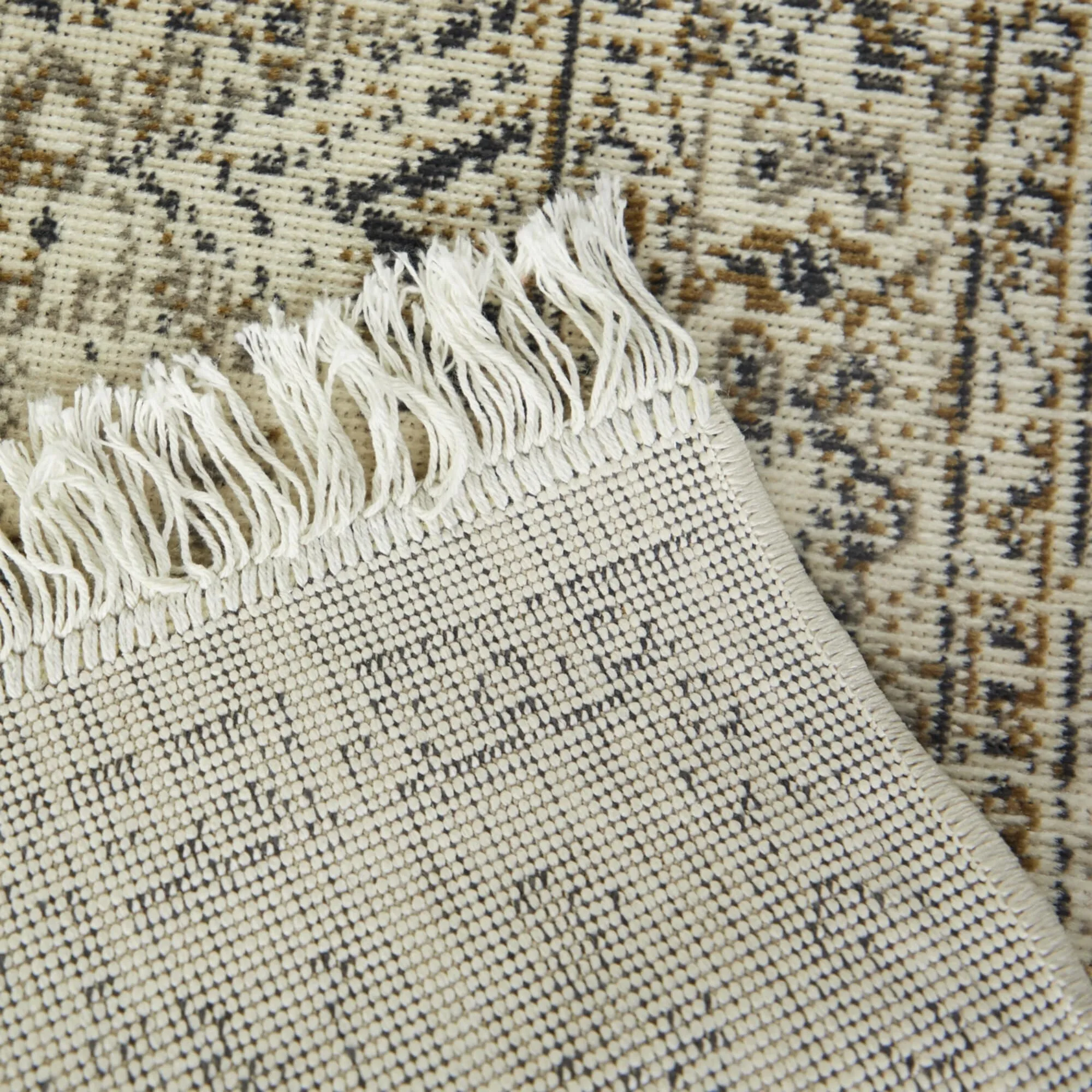 Mona Vintage Medallion Recycled Area Rug