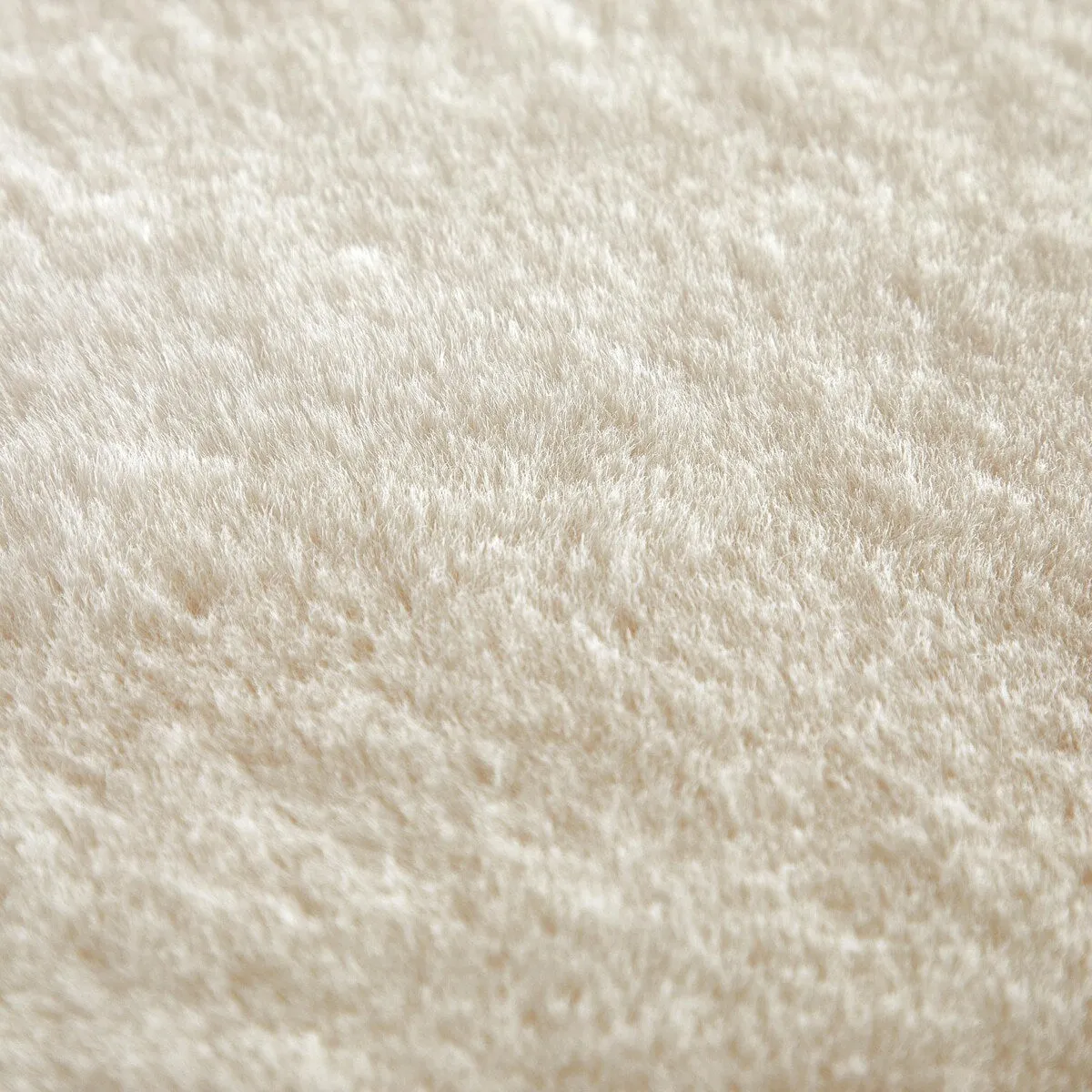 Nanshing Moira Solid Color Soft Shag Accent Rug - 30 x 46