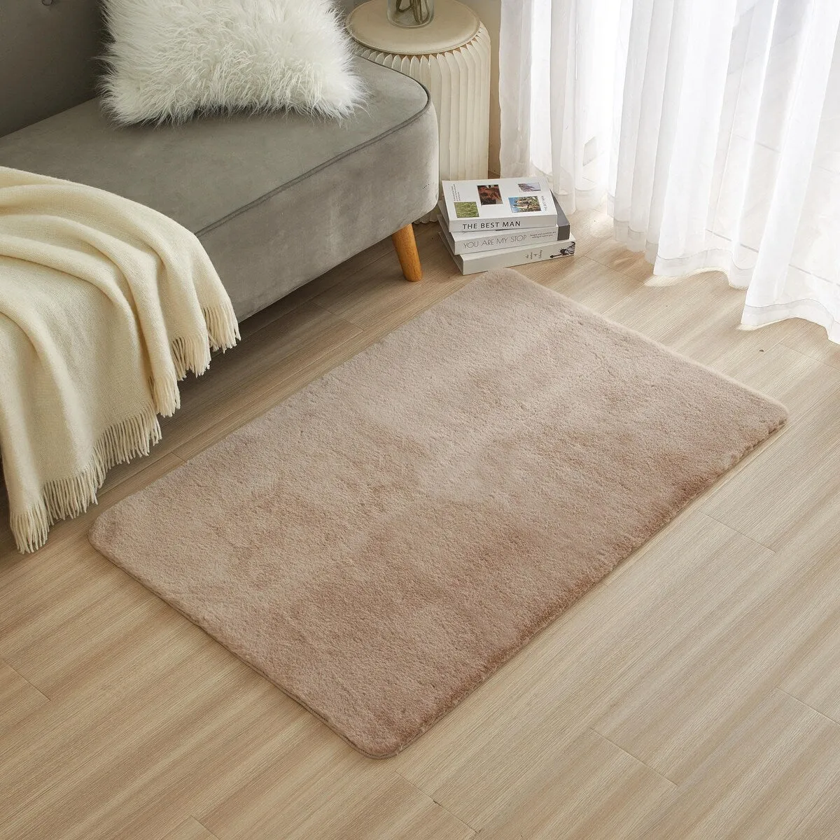Nanshing Moira Solid Color Soft Shag Accent Rug - 30 x 46