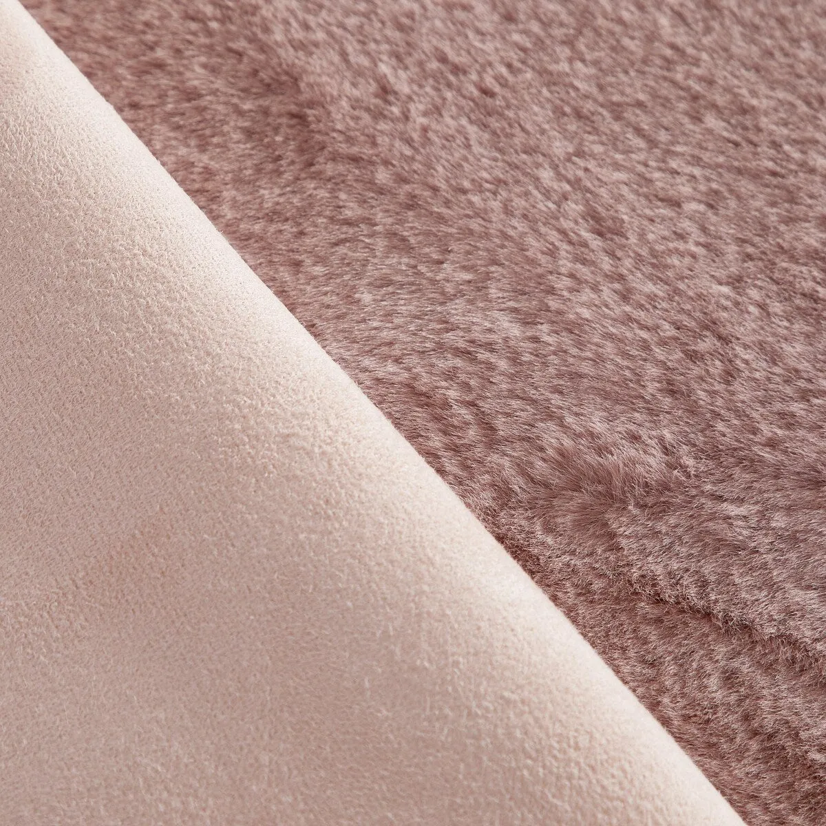 Nanshing Moira Solid Color Soft Shag Accent Rug - 30 x 46