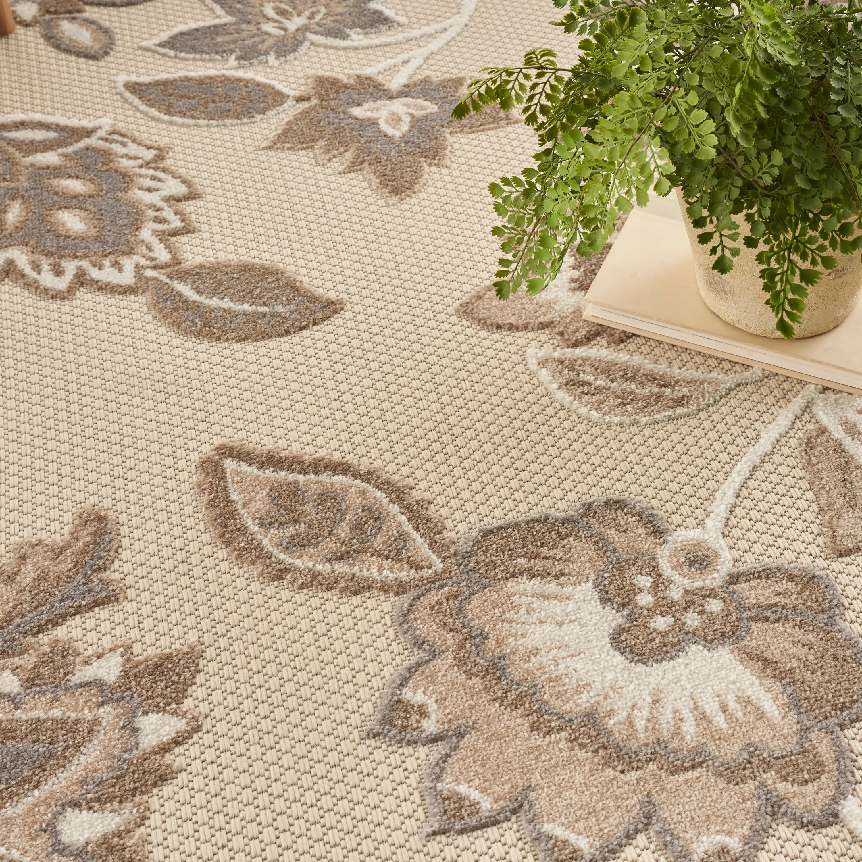 Nourison Aloha Indoor/Outdoor Floral Area Rug