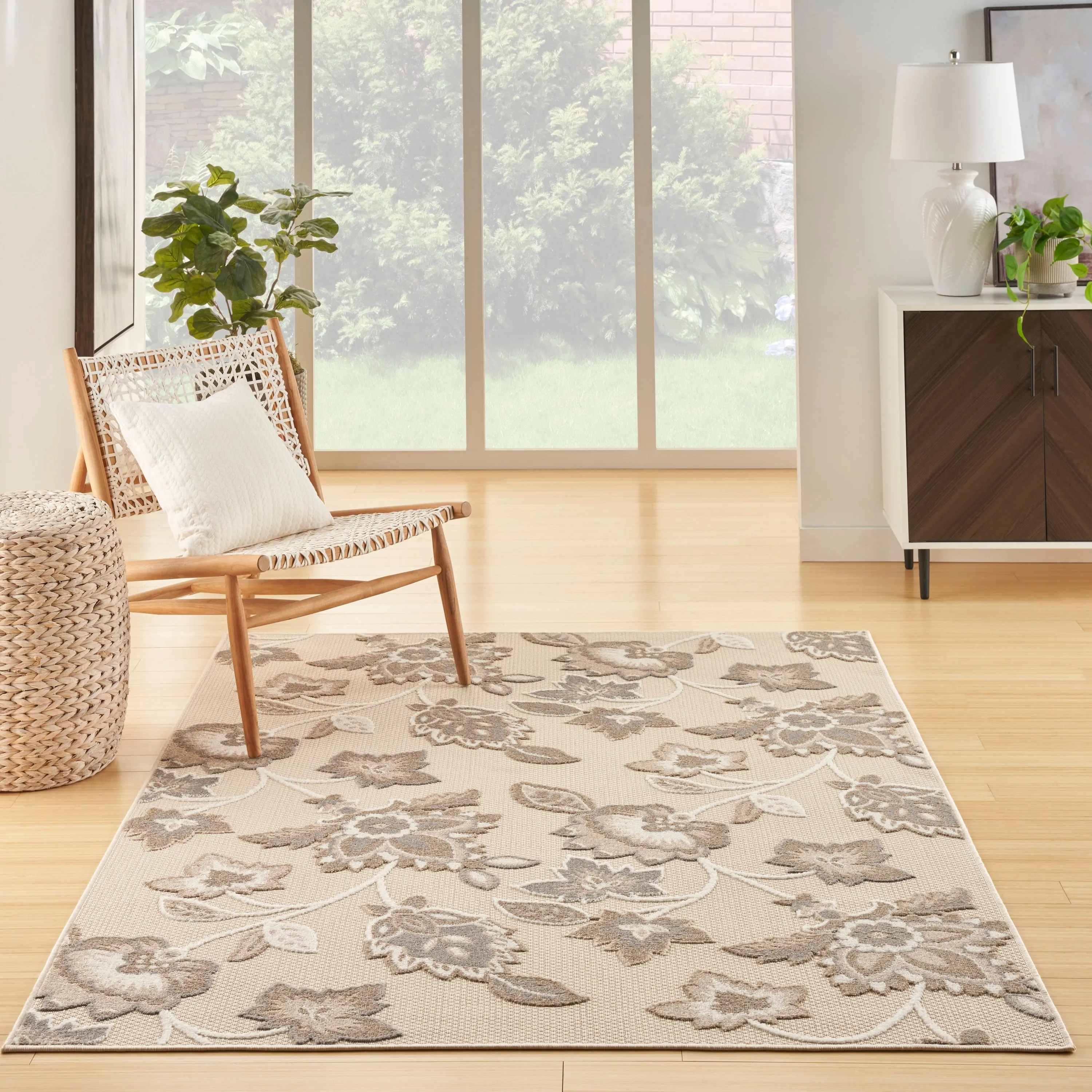 Nourison Aloha Indoor/Outdoor Floral Area Rug