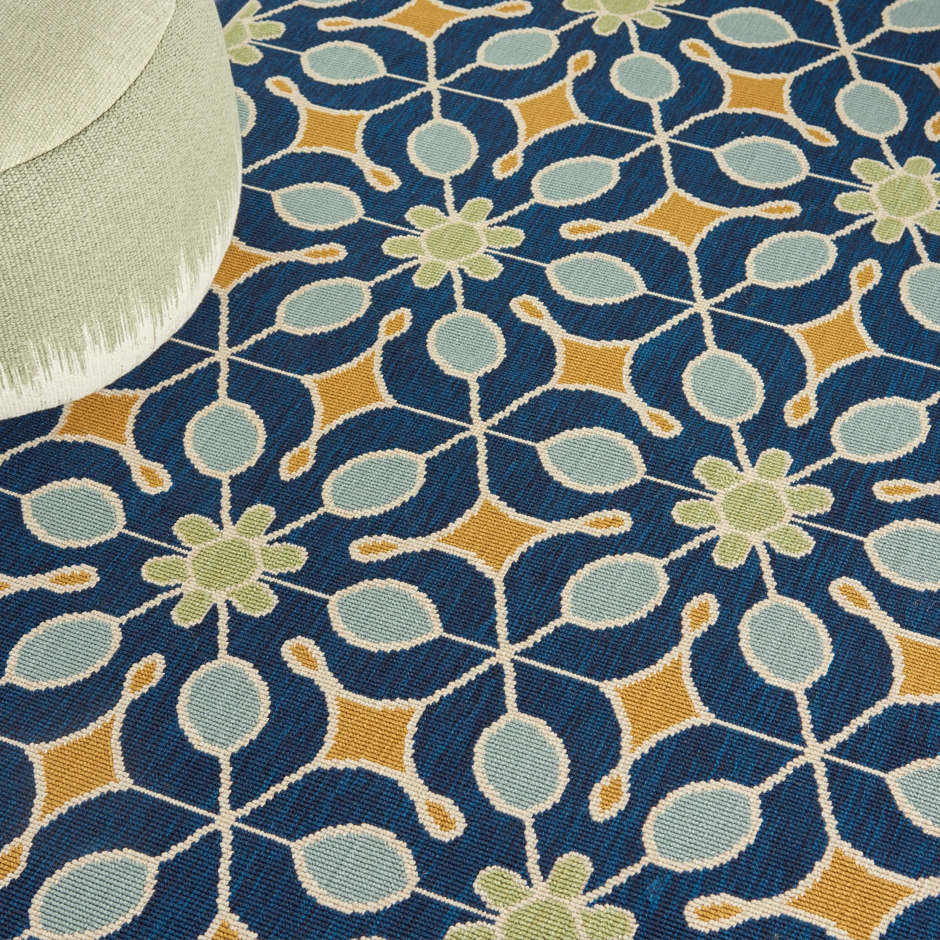 Nourison Caribbean Contemporary Floral Indoor/ Outdoor Area Rug