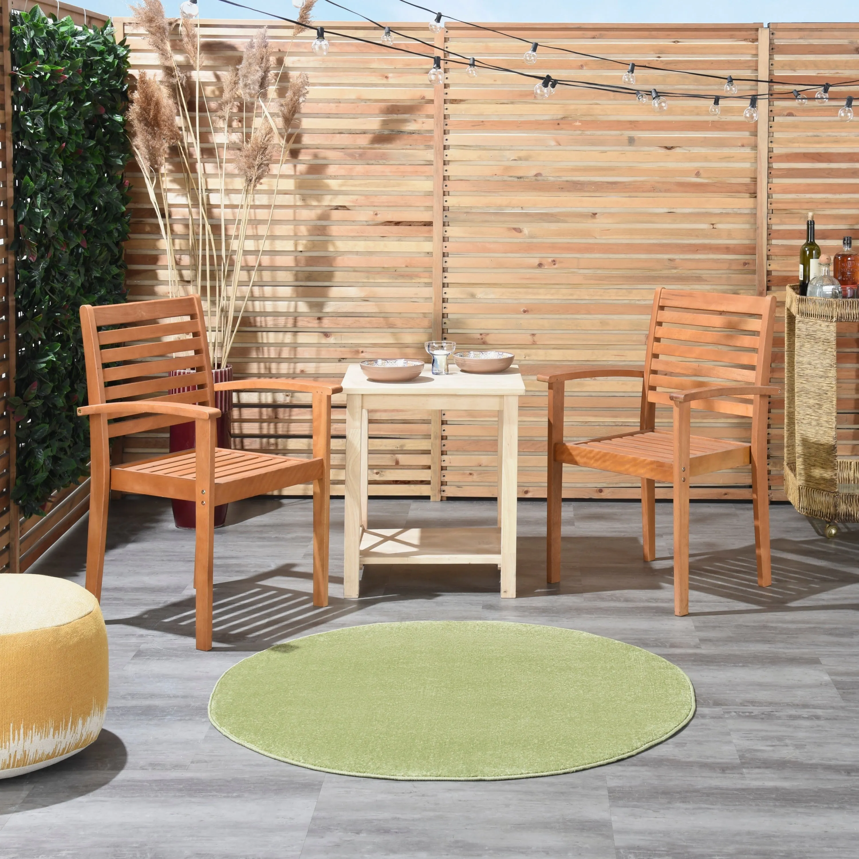 Nourison Essentials Solid Contemporary Indoor/Outdoor Area Rug