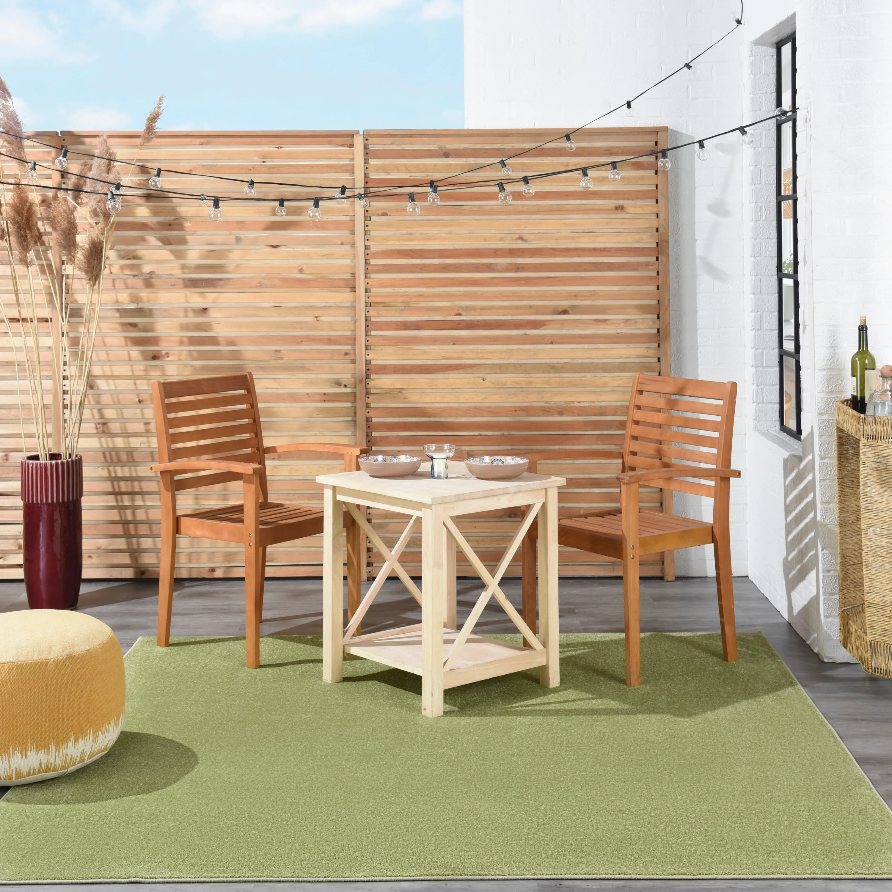 Nourison Essentials Solid Contemporary Indoor/Outdoor Area Rug