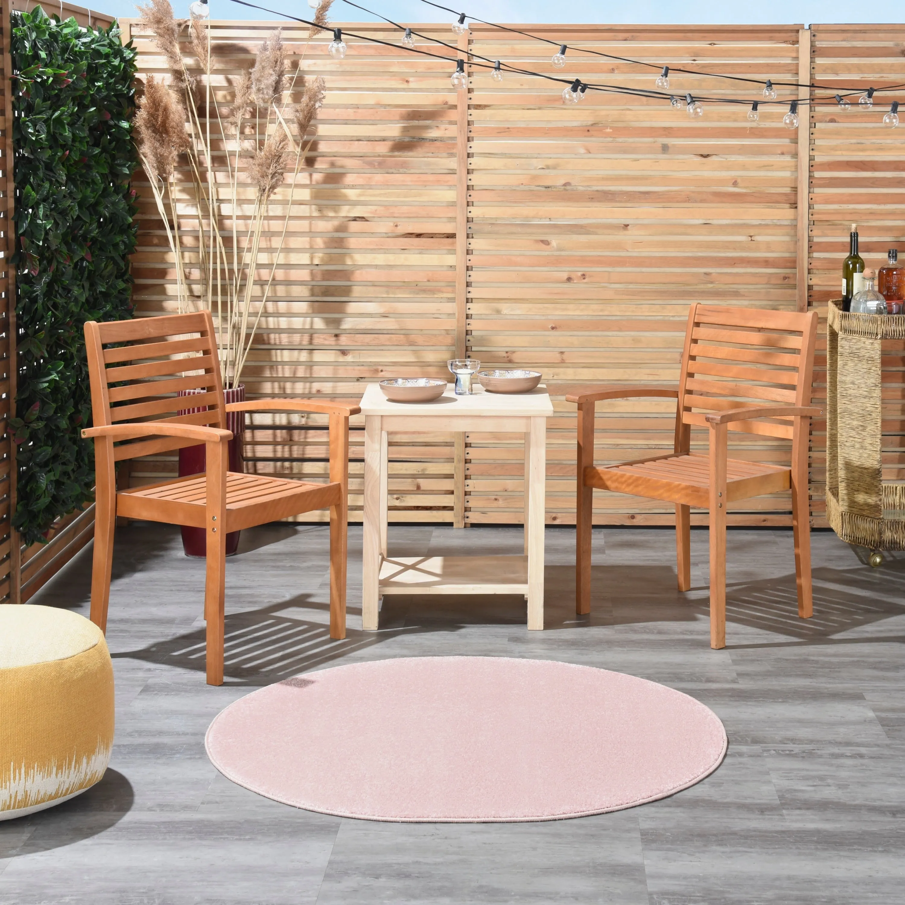 Nourison Essentials Solid Contemporary Indoor/Outdoor Area Rug