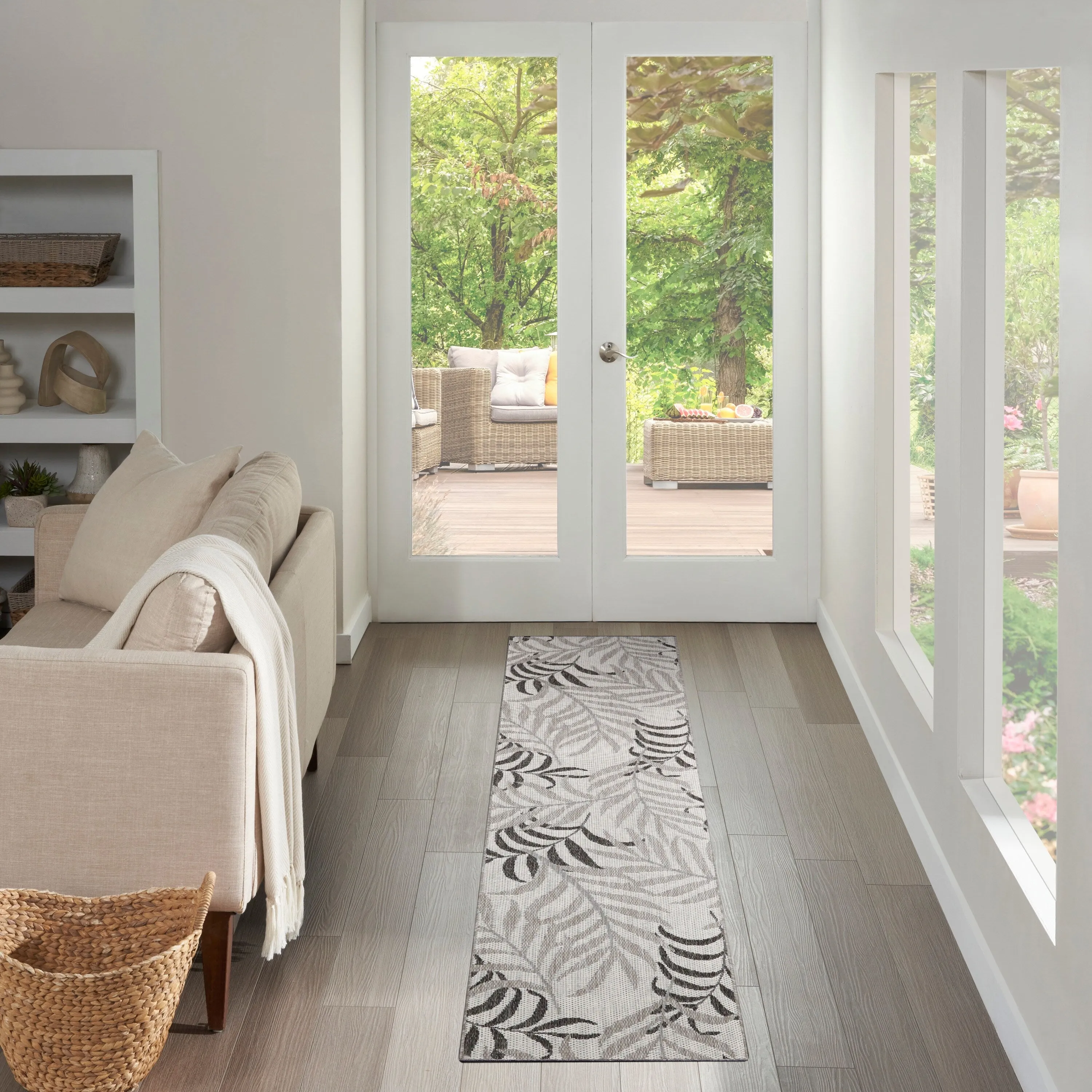 Nourison Garden Oasis Indoor/Outdoor Nature Area Rug
