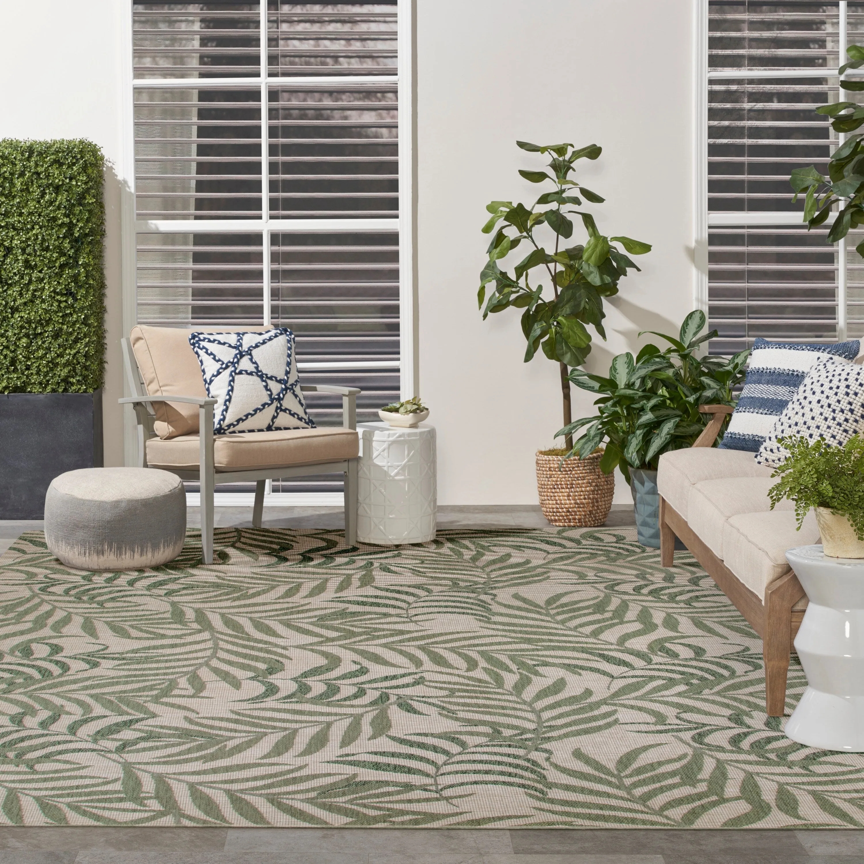 Nourison Garden Oasis Indoor/Outdoor Nature Area Rug