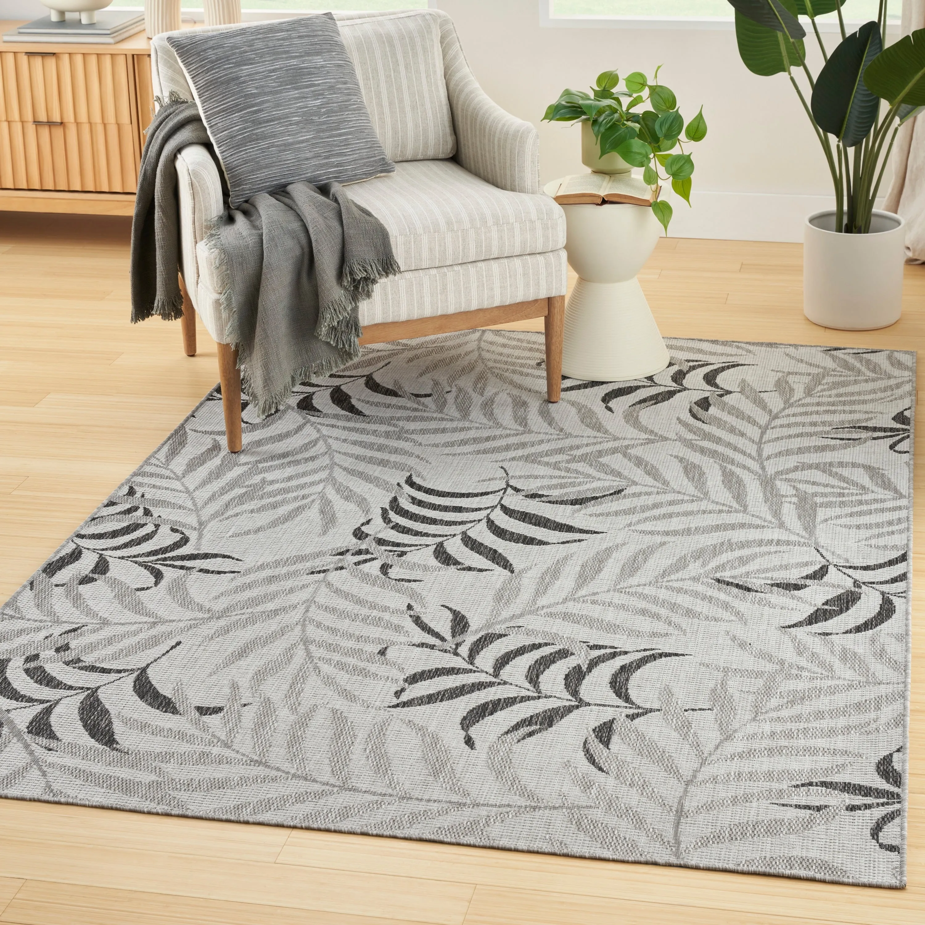 Nourison Garden Oasis Indoor/Outdoor Nature Area Rug