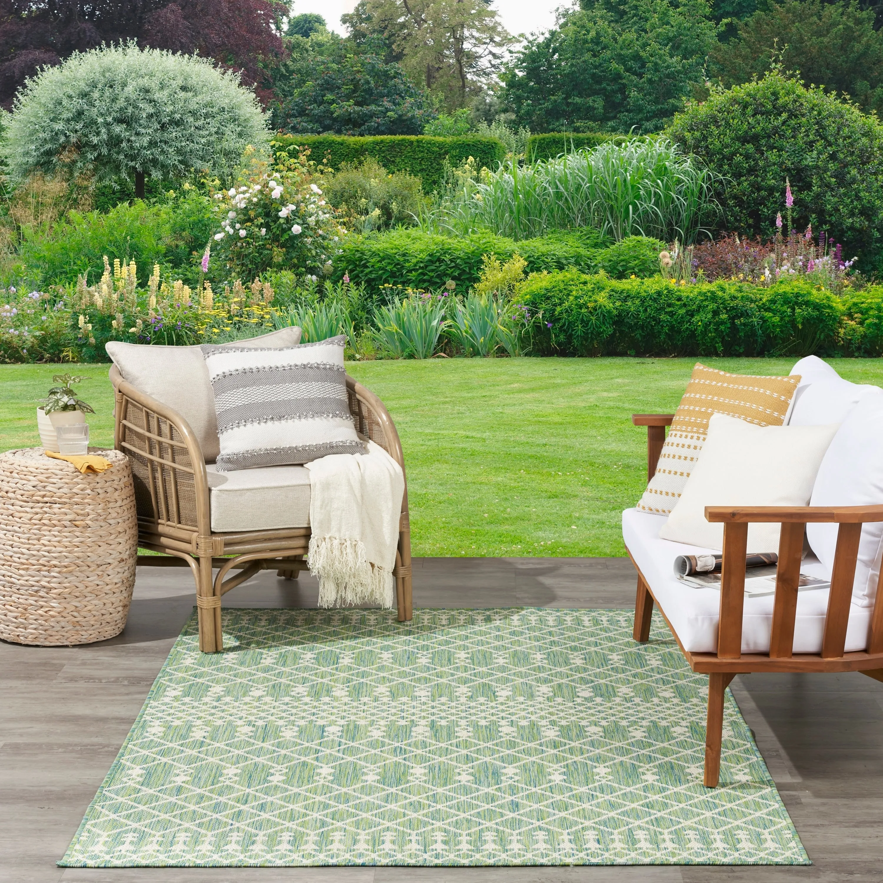 Nourison Positano Indoor/Outdoor Moroccan Area Rug