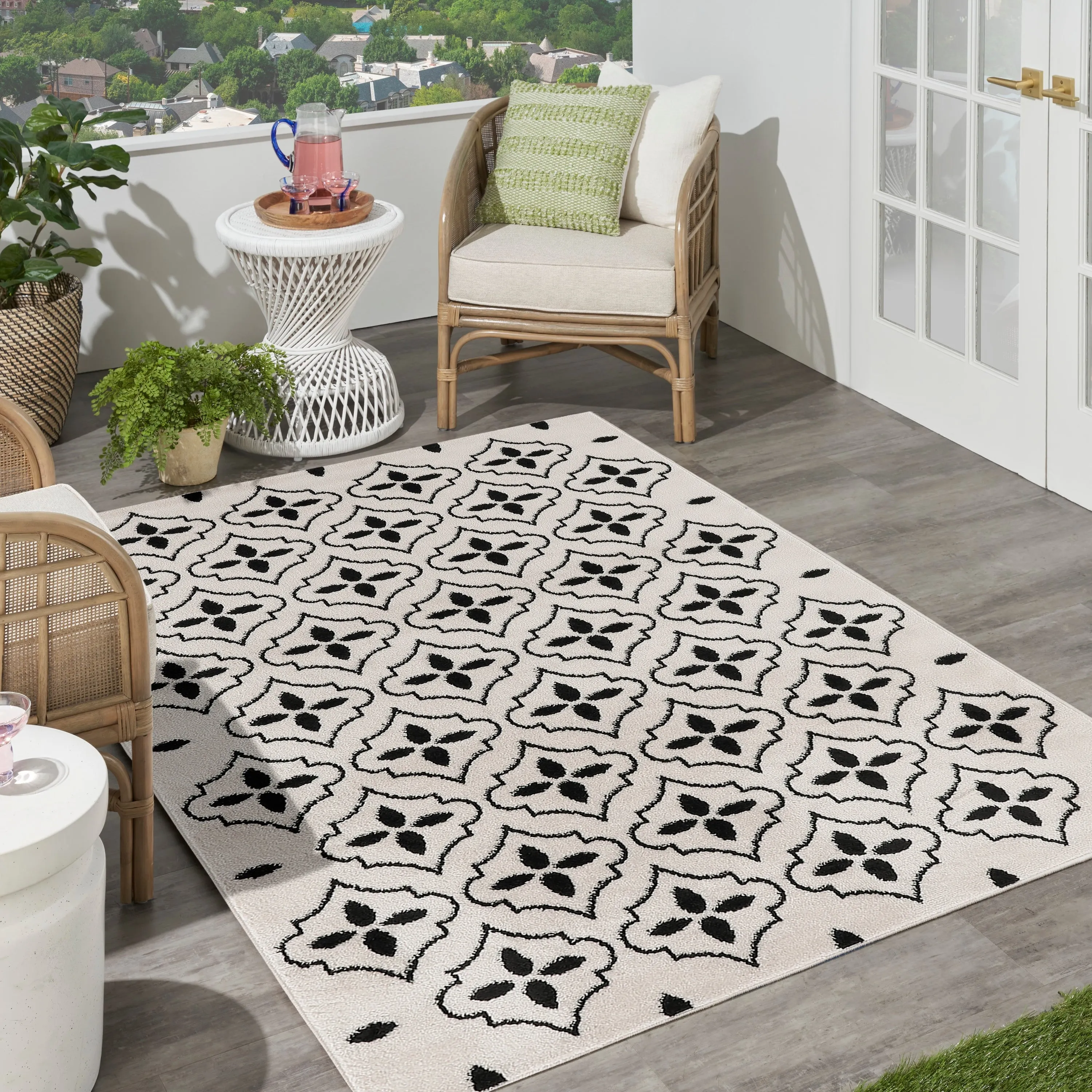 Nourison Sandy Indoor / Outdoor Blue Moroccan Area Rug