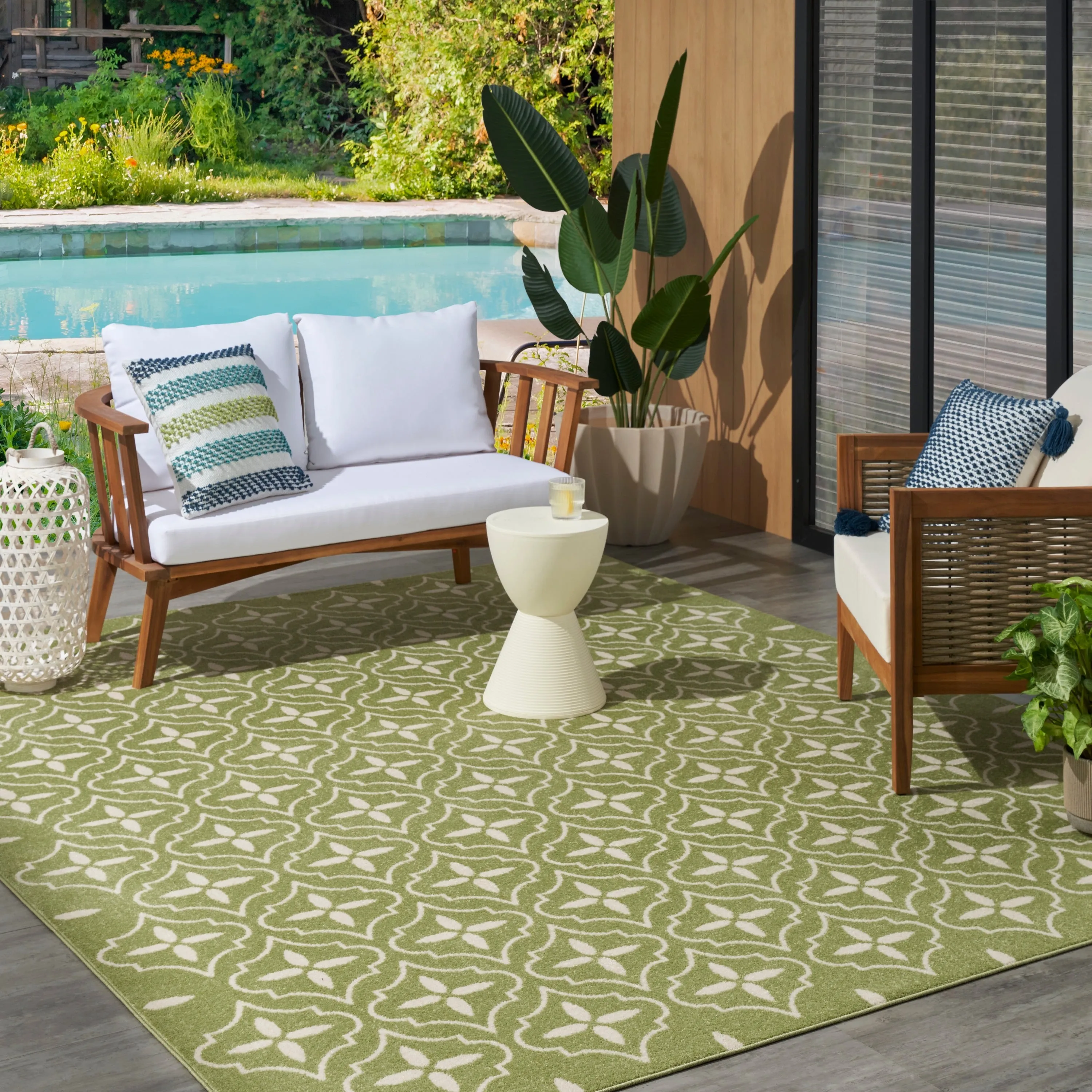 Nourison Sandy Indoor / Outdoor Blue Moroccan Area Rug