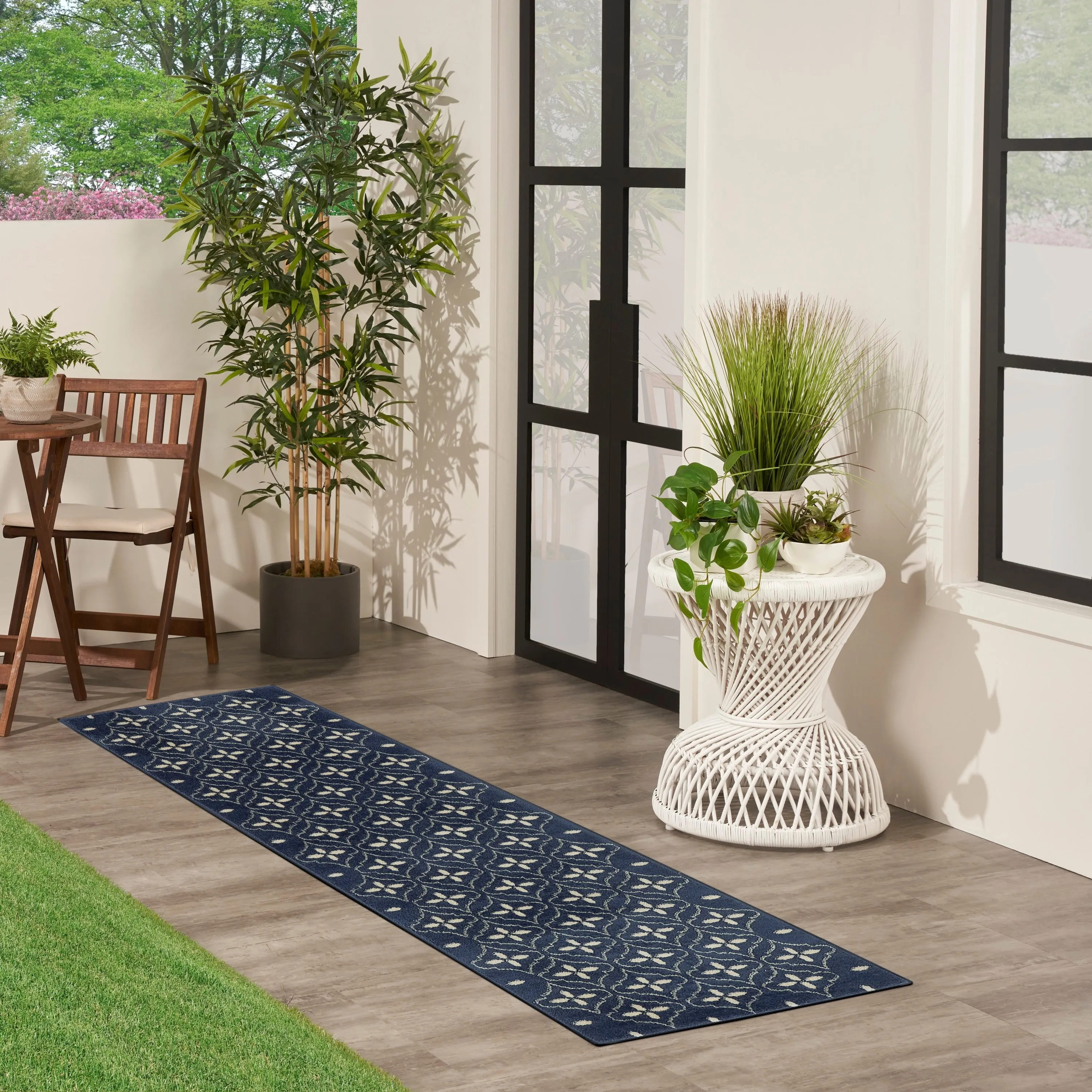 Nourison Sandy Indoor / Outdoor Blue Moroccan Area Rug