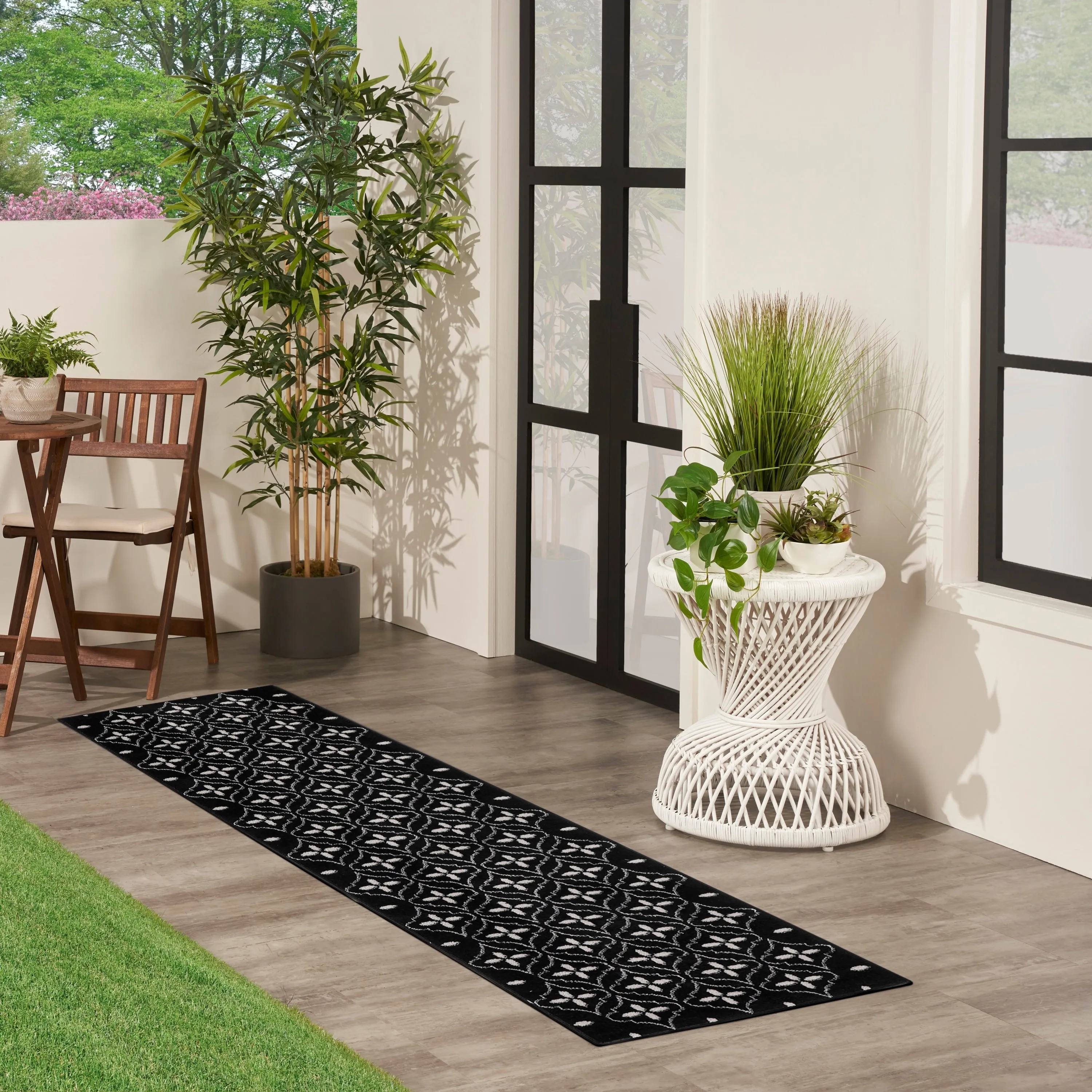 Nourison Sandy Indoor / Outdoor Blue Moroccan Area Rug