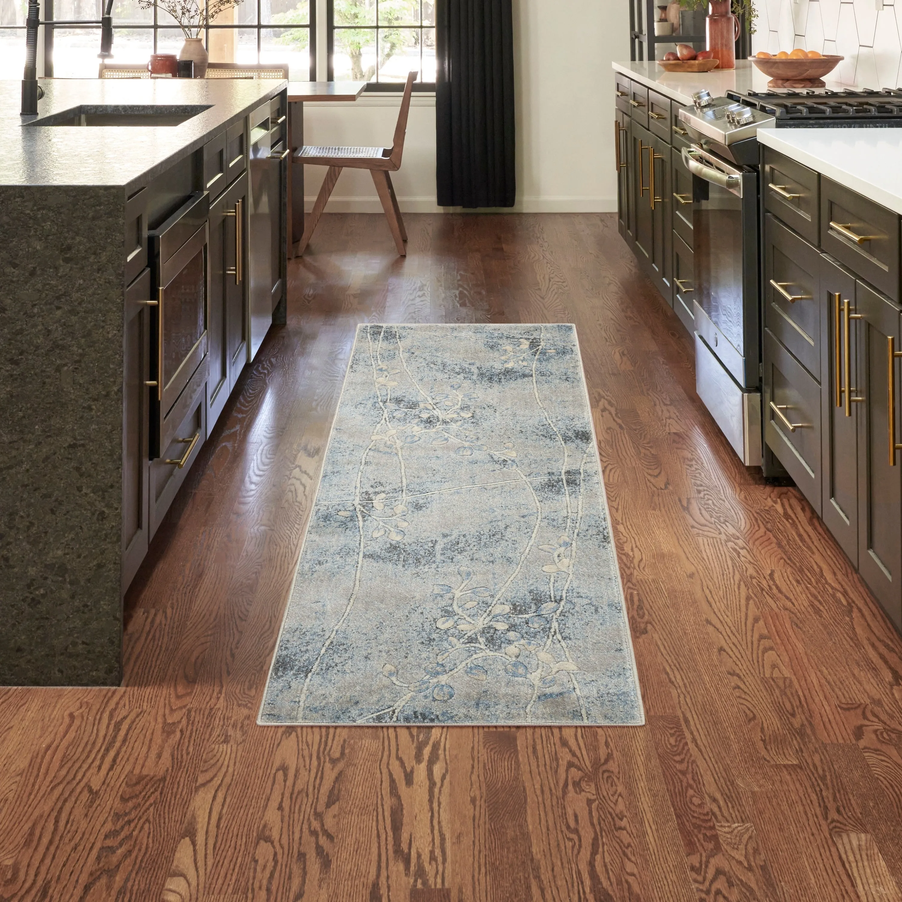 Nourison Susan Contemporary Floral Indoor only Area Rug.
