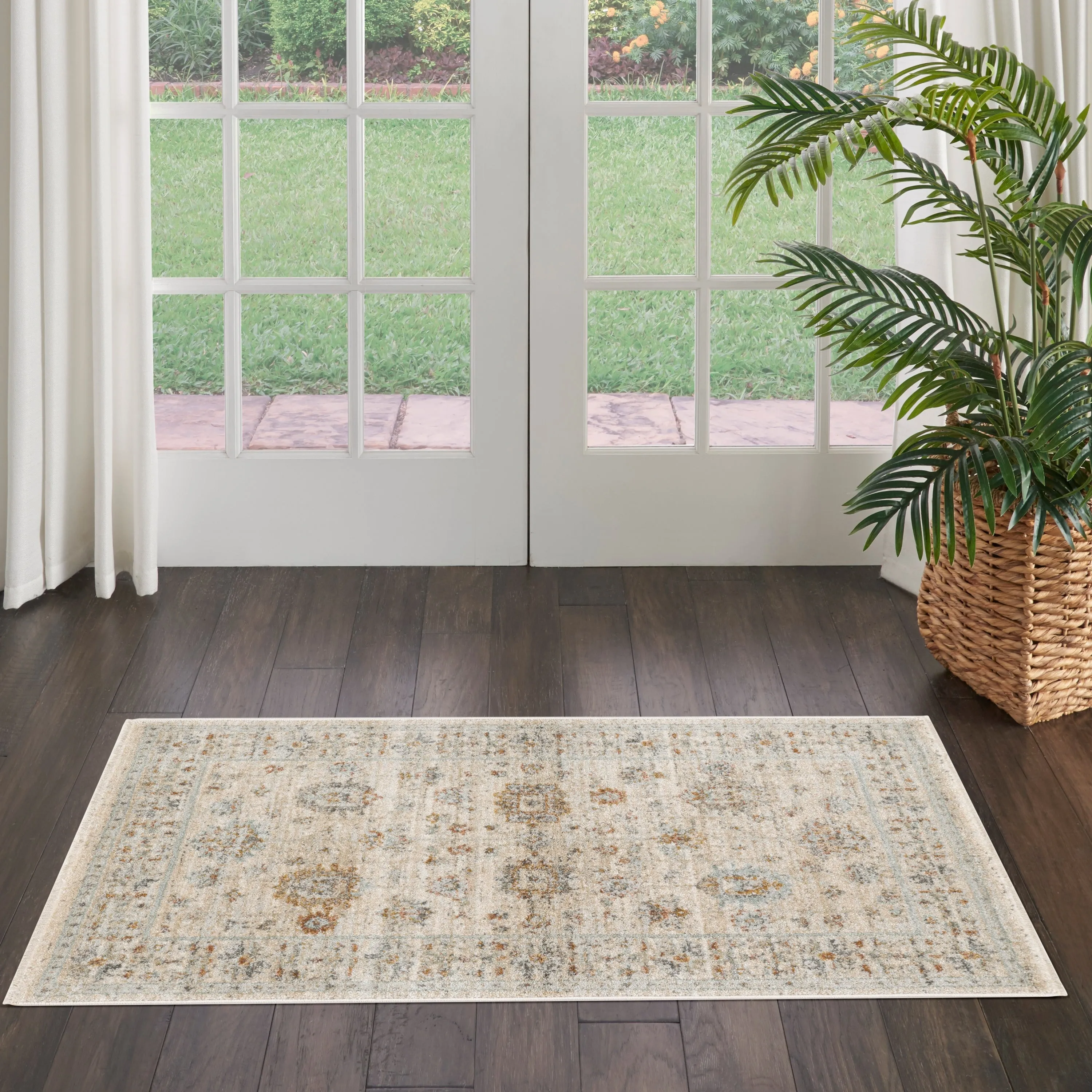 Nourison Traditional Home Indoor Persian Area Rug