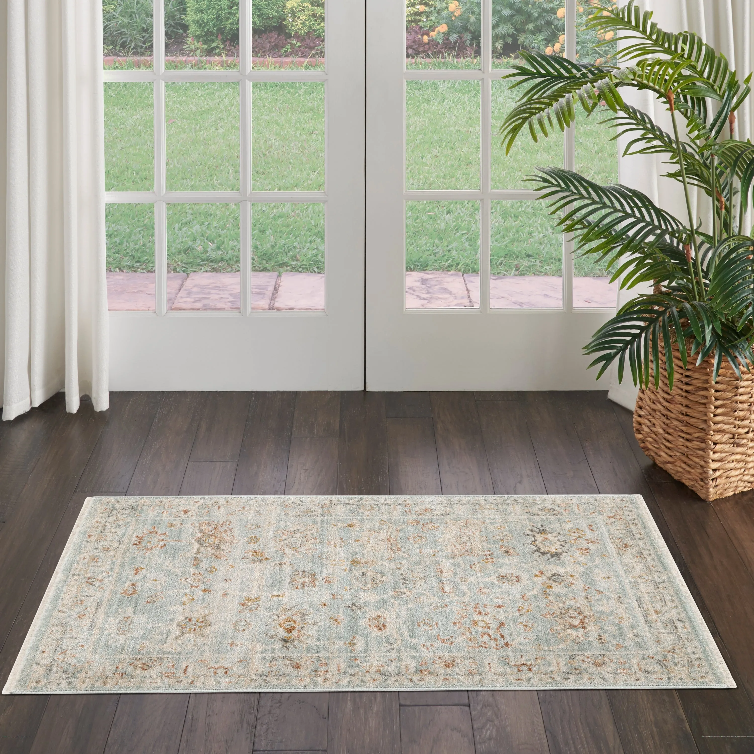 Nourison Traditional Home Indoor Persian Area Rug