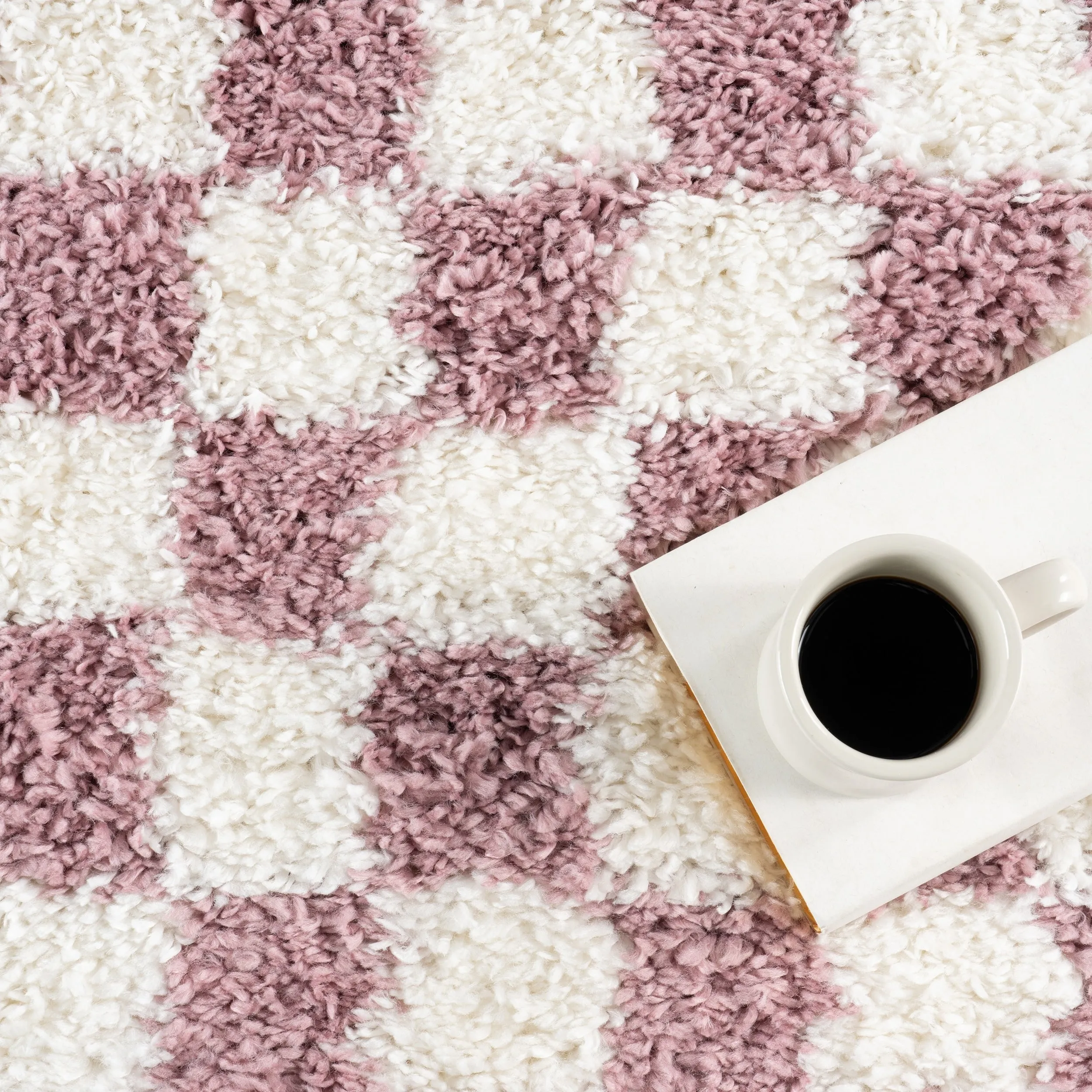 Nuloom Adelaide Mid-Century Checkered Shag Area Rug