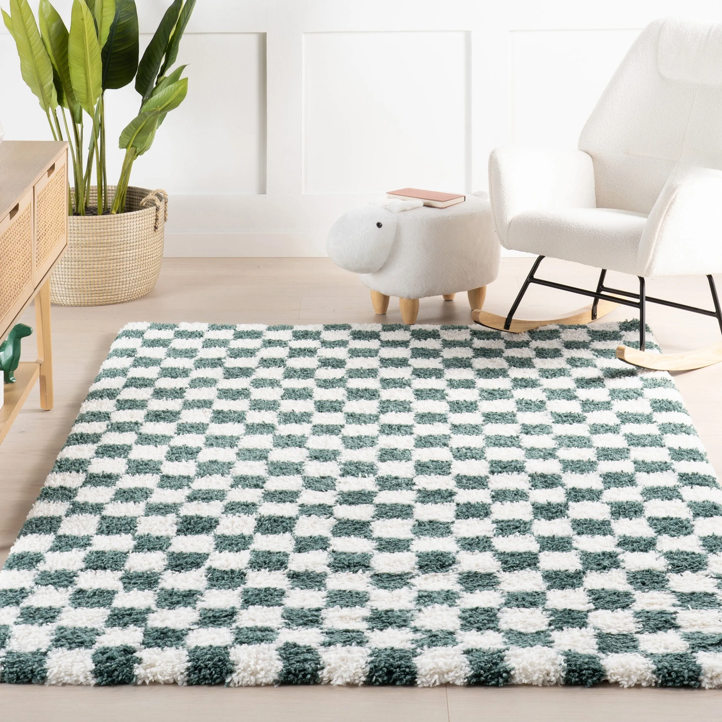 Nuloom Adelaide Mid-Century Checkered Shag Area Rug