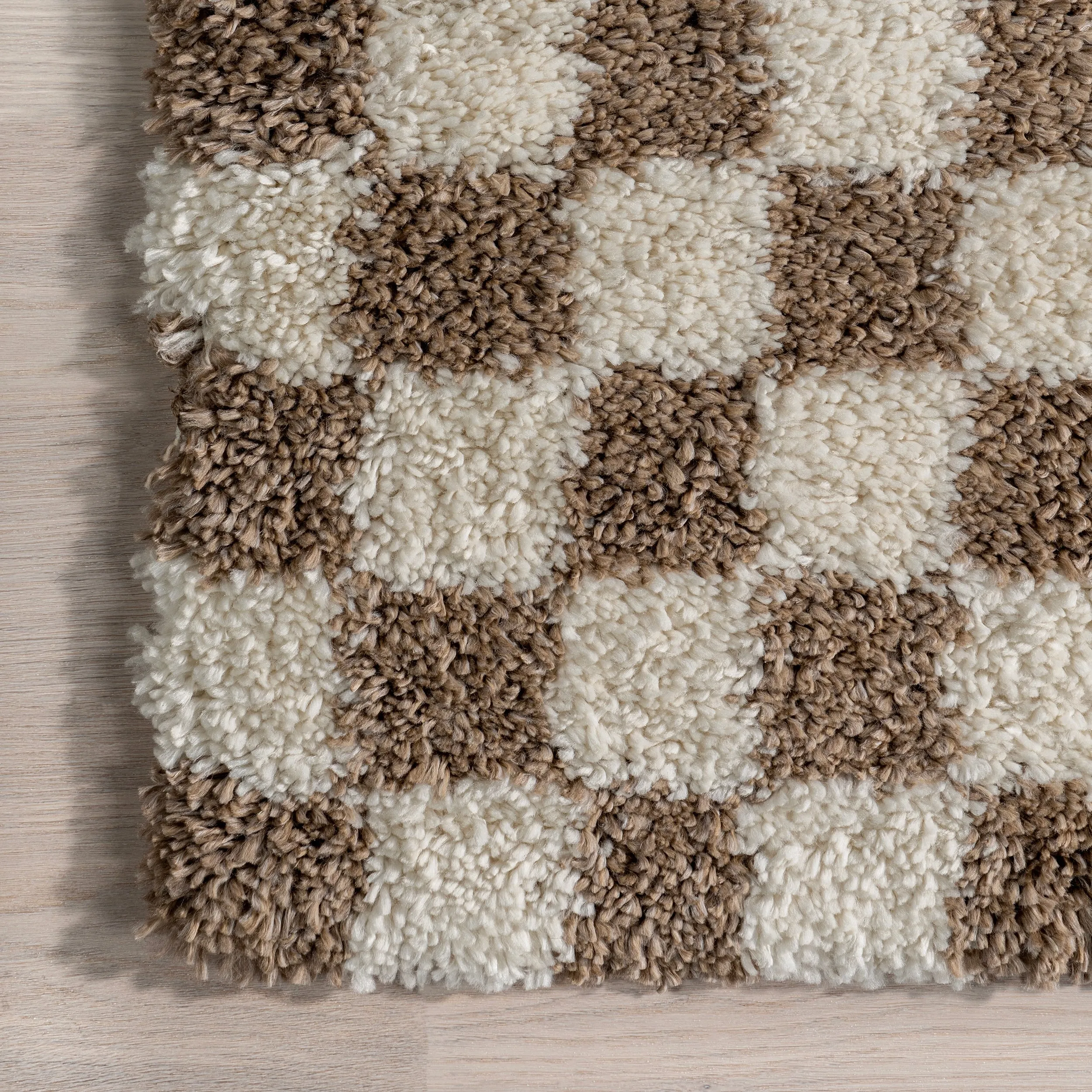 Nuloom Adelaide Mid-Century Checkered Shag Area Rug