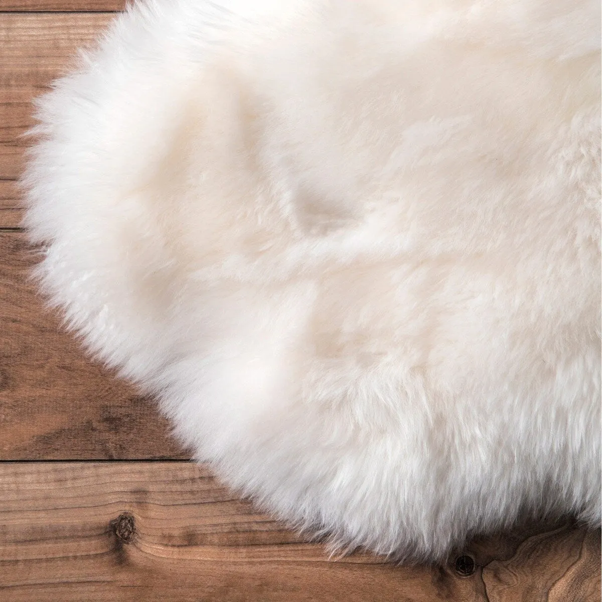 Nuloom Alexa Double Natural Soft Sheepskin Wool Shag Rug - 1'10 x 5'7