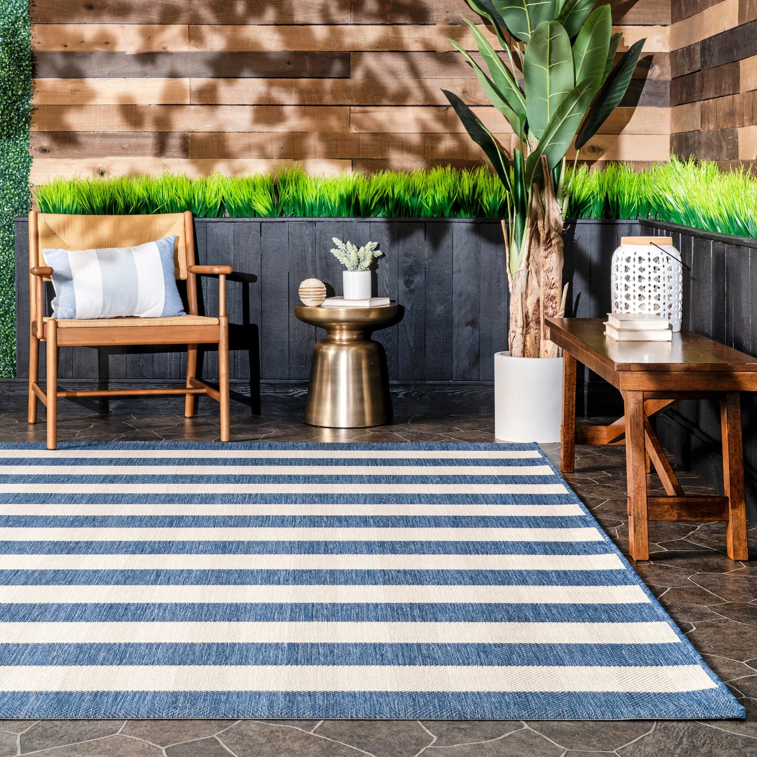 Nuloom Alexis Striped Indoor/Outdoor Area Rug